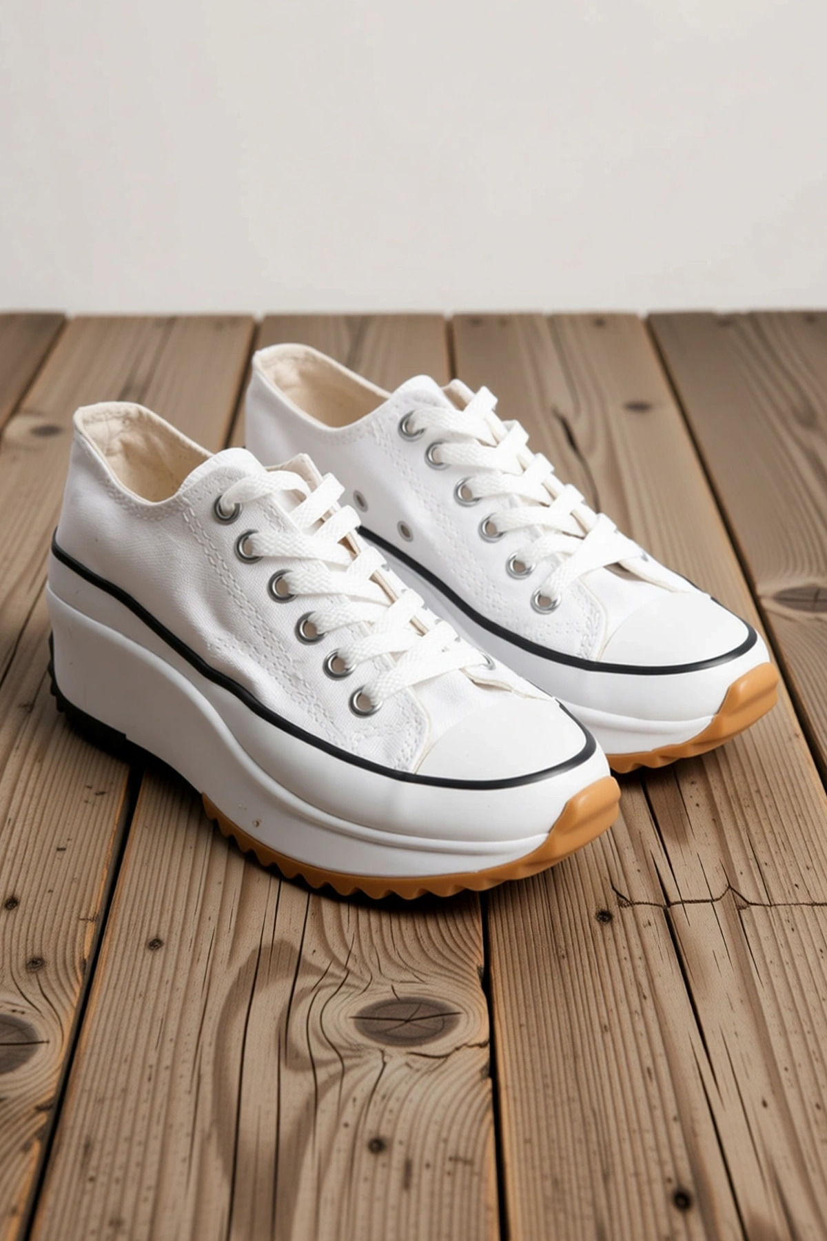 Kadın Yuvarlak Burun Bağcıklı Kalın Taban Sneaker Fonksiyonel Dayanıklı Kaliteli Konforlu Şık