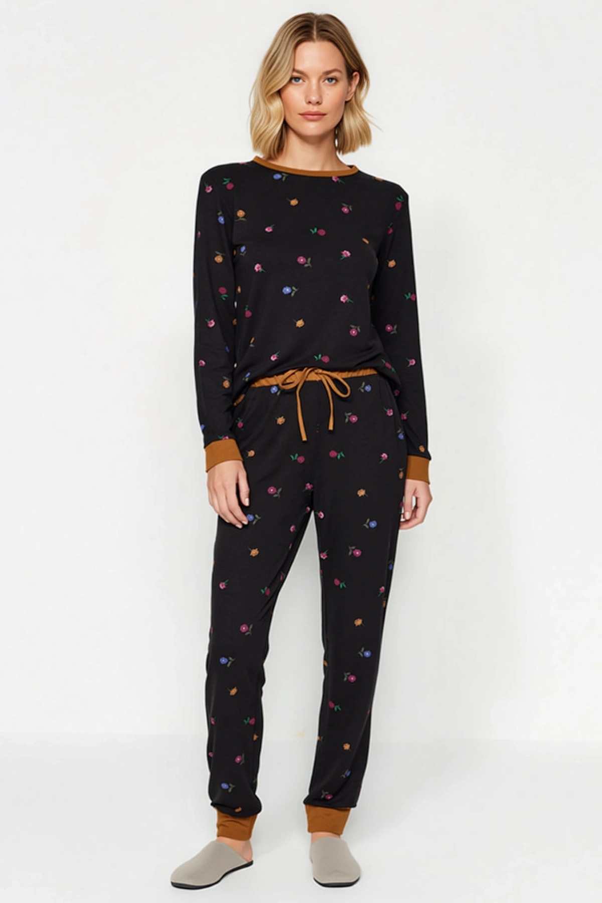 Kadın Bisiklet Yaka Standart Kol Çiçekli Örme Pijama Takımı Fonksiyonel Rahat