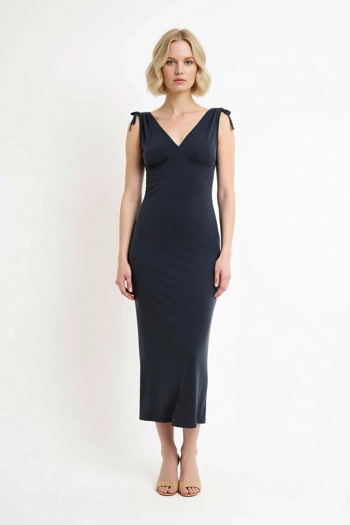 Kadın Kolsuz V Yaka Bodycon Maxi Elbise Modal Kumaş Bağlama Detaylı Astarlı Rahat Kesim Günlük Şık