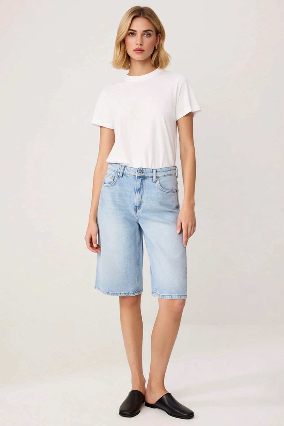 Kadın Boy Pantolon Yüksek Bel Bermuda Geniş Paça Kesim Denim Kumaş Rigid Dokuma Düz Desen Şık