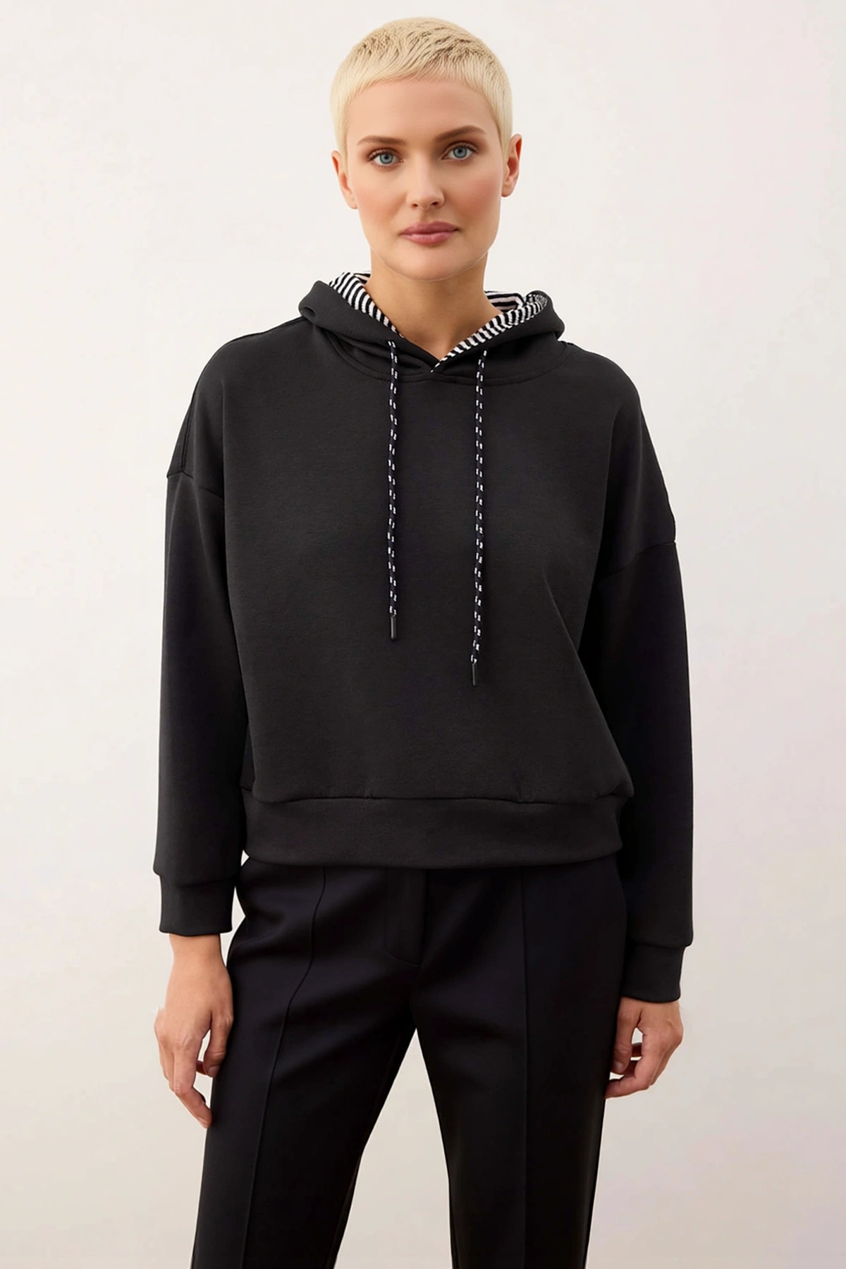 Kadın Kapüşonlu Düşük Kol Uzun Kollu Oversize Sweatshirt Fonksiyonel Dayanıklı Kaliteli Şık