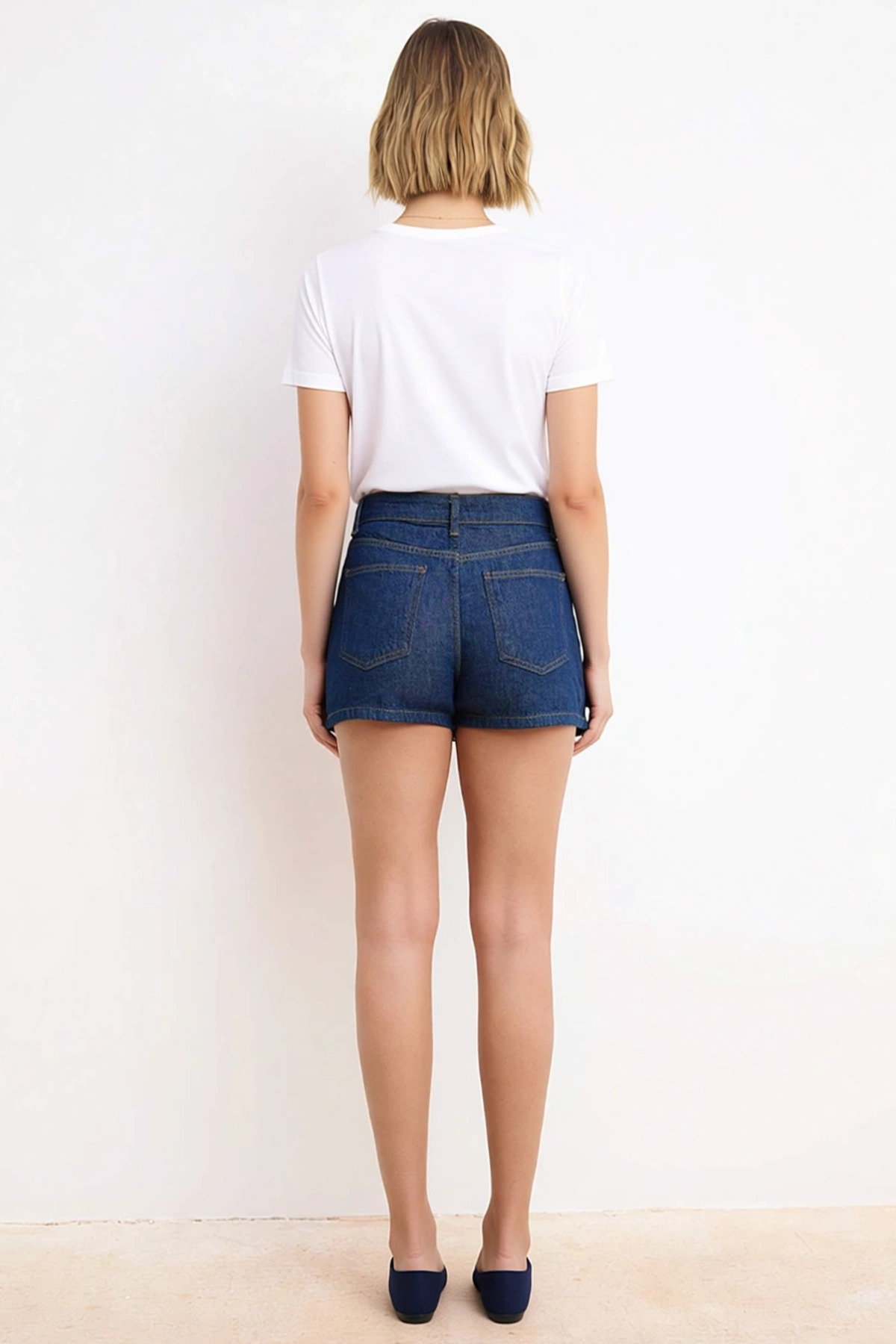 Kadın Mini Şort Yüksek Bel Düz Desen Denim Sürdürülebilir Rigid Dokuma Cepsiz Şık