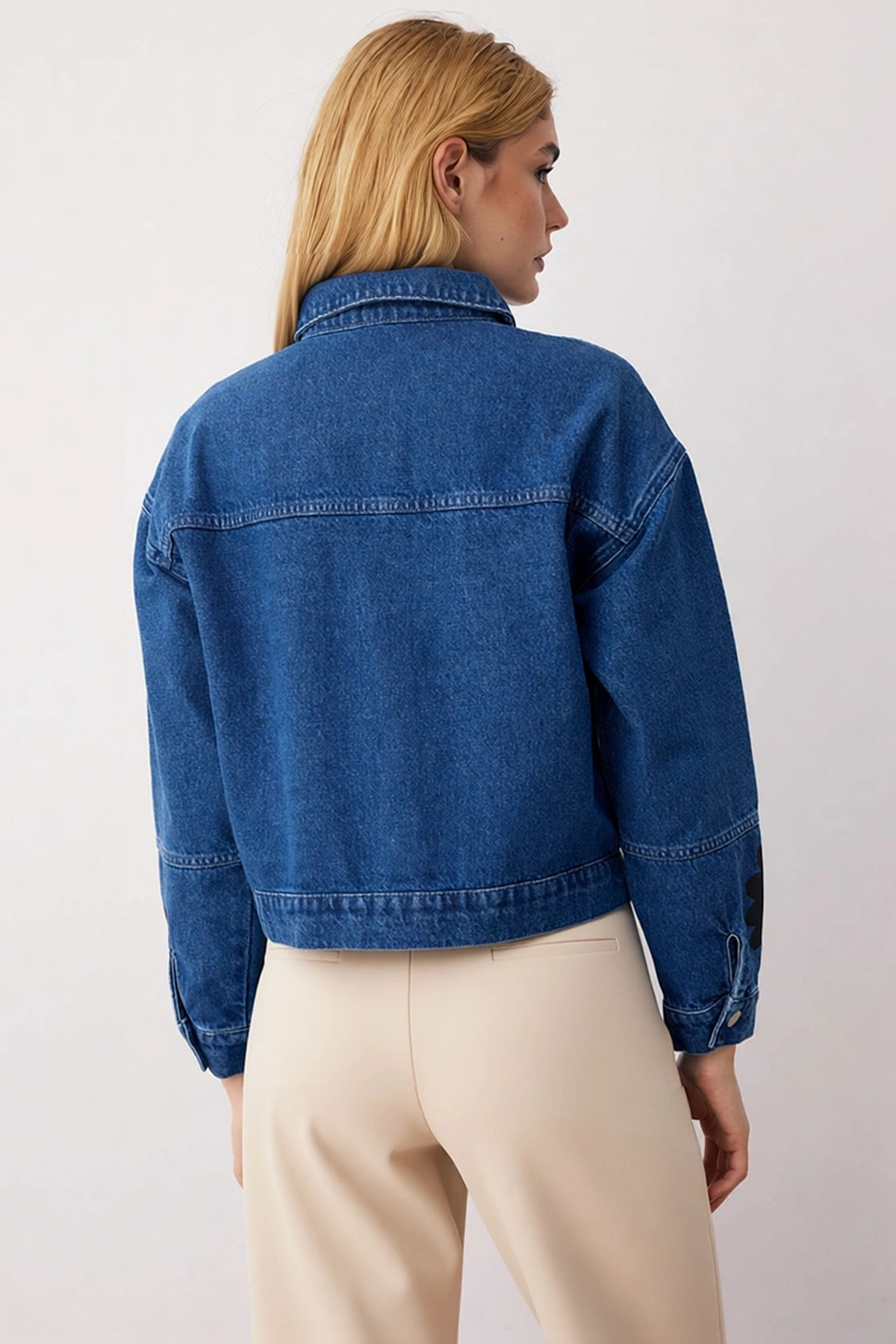 Kadın %100 Pamuk Gömlek Yaka Düşük Kol Oversize Denim Ceket Fonksiyonel Dayanıklı Kaliteli