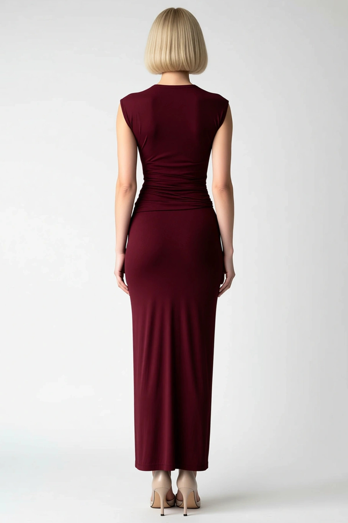 Kadın Kolsuz Bisiklet Yaka Vücuda Oturan Maxi Elbise Büzgülü Drape Detaylı Uzun Gece Abiye Günlük