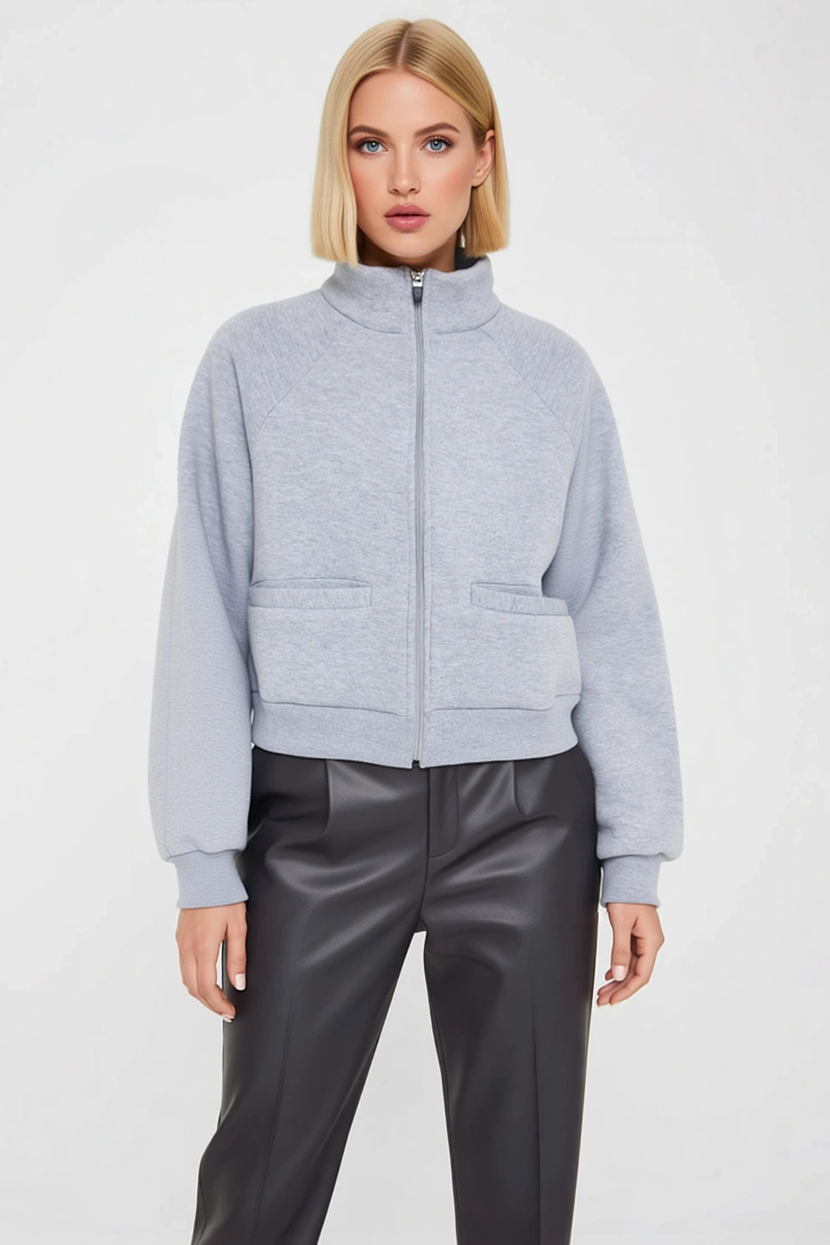 Kadın Dik Yaka Reglan Kol Fermuarlı Sweatshirt Fonksiyonel Dayanıklı Kaliteli Konforlu Şık