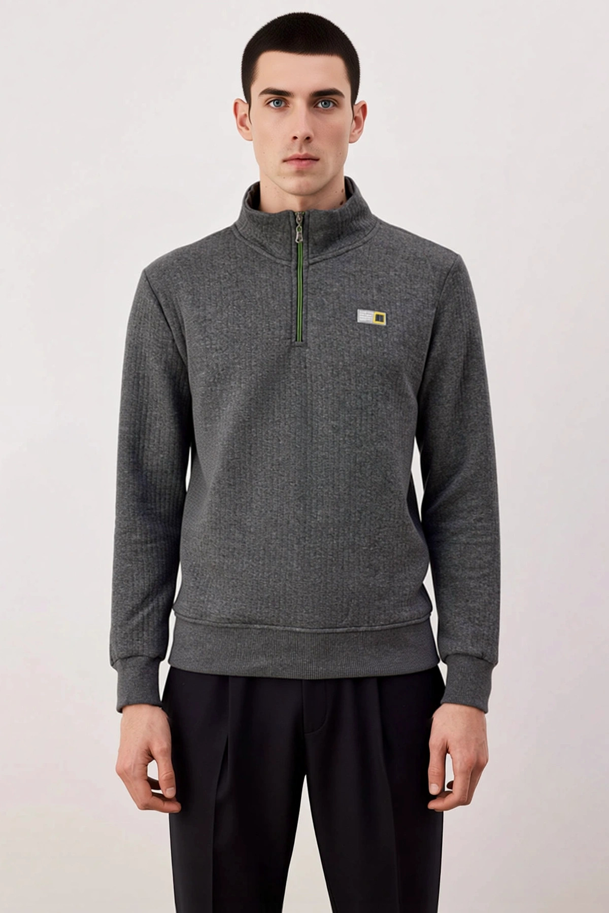 Erkek Dik Yaka Standart Kol Düz Desenli Regular Kalıp Sweatshirt Fonksiyonel Dayanıklı Şık