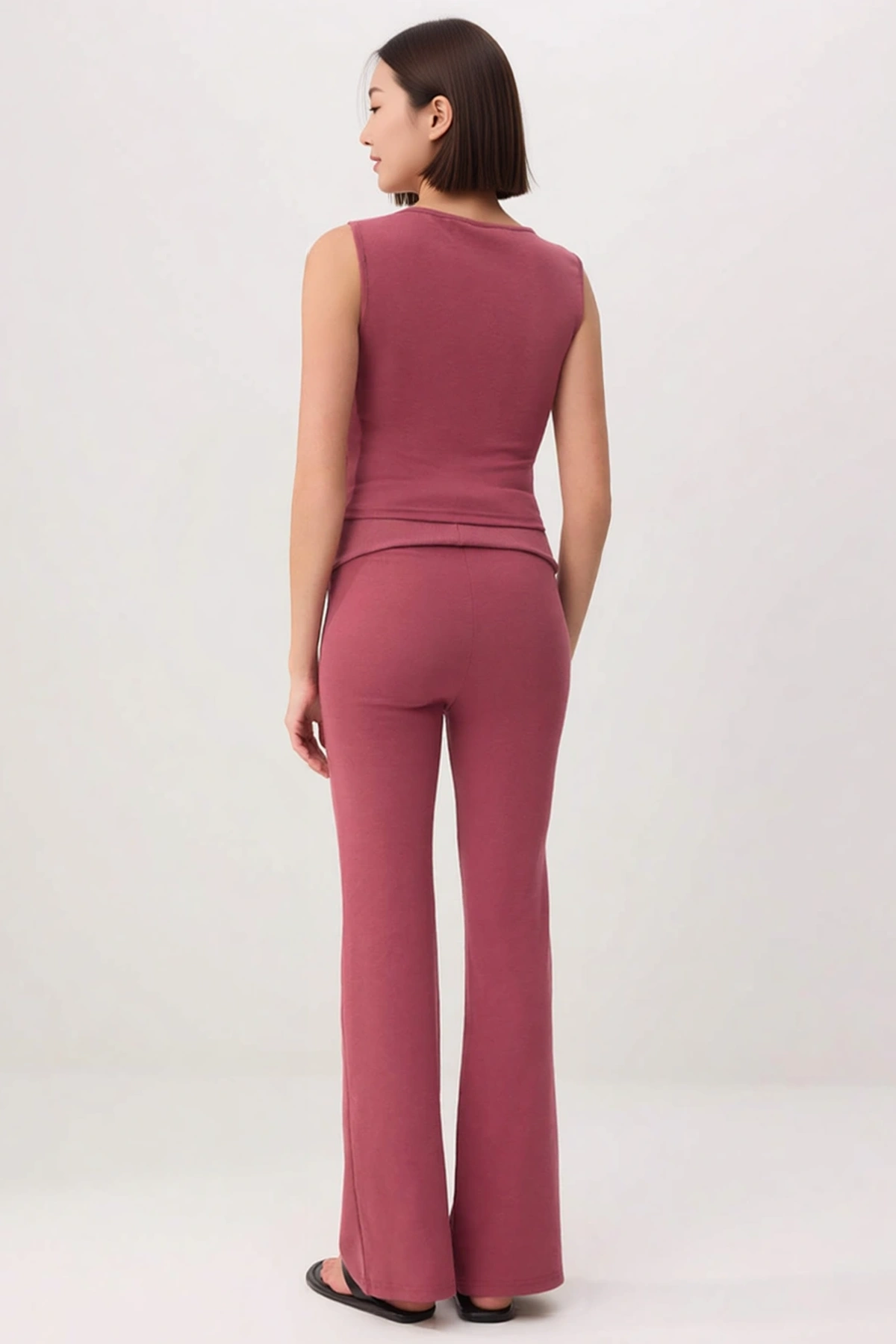 Kadın Büyük Beden Kolsuz Kayık Yaka Ribana Örme Crop Top Uzun Paça Takım Vücuda Oturan Günlük Rahat