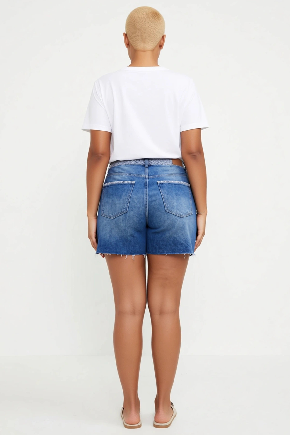 Kadın Büyük Beden Şort Denim Yüksek Bel Düz Desen Orta Esnek Rahat Kalıp Normal Boy Kesik Paça