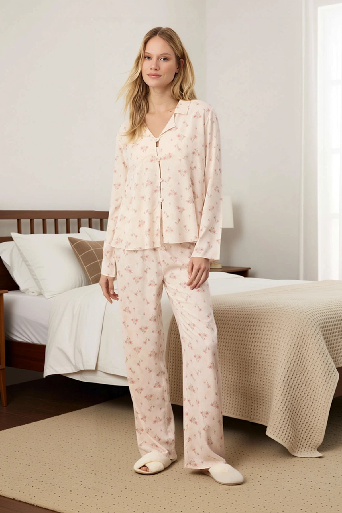 Kadın V Yaka Uzun Kol Regular Kalıp Dokuma Shally Pijama Takımı Fonksiyonel Dayanıklı Spor
