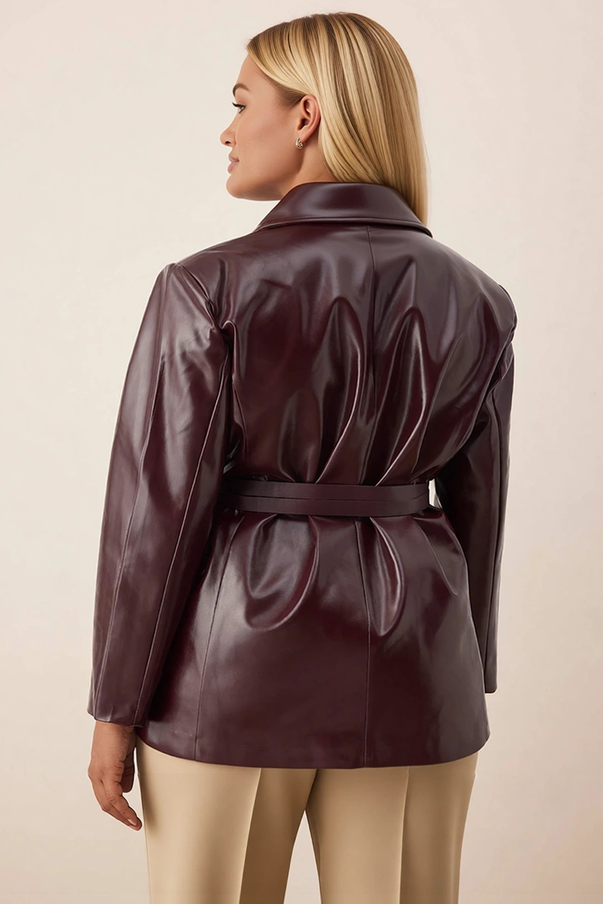 Kadın Oversize Ceket Yaka Suni Deri Blazer Fonksiyonel Dayanıklı Kaliteli Konforlu Estetik