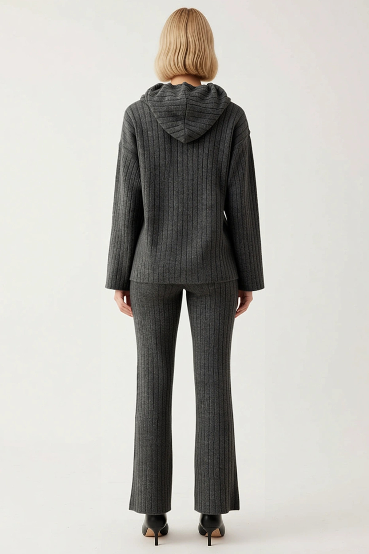 Kadın Alt Üst Yumuşak Dokulu Kapüşonlu Oversize Triko Üst Geniş Paça Fitilli Triko Pantolon Takımı