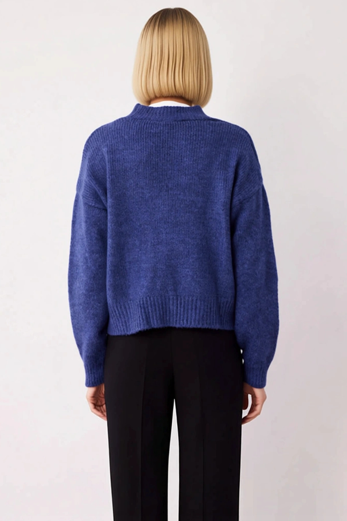 Kadın Oversize Crop V Yaka Düşük Kol Nakışlı Triko Hırka Portakal Dilimi Desenli Yumuşak Dokulu