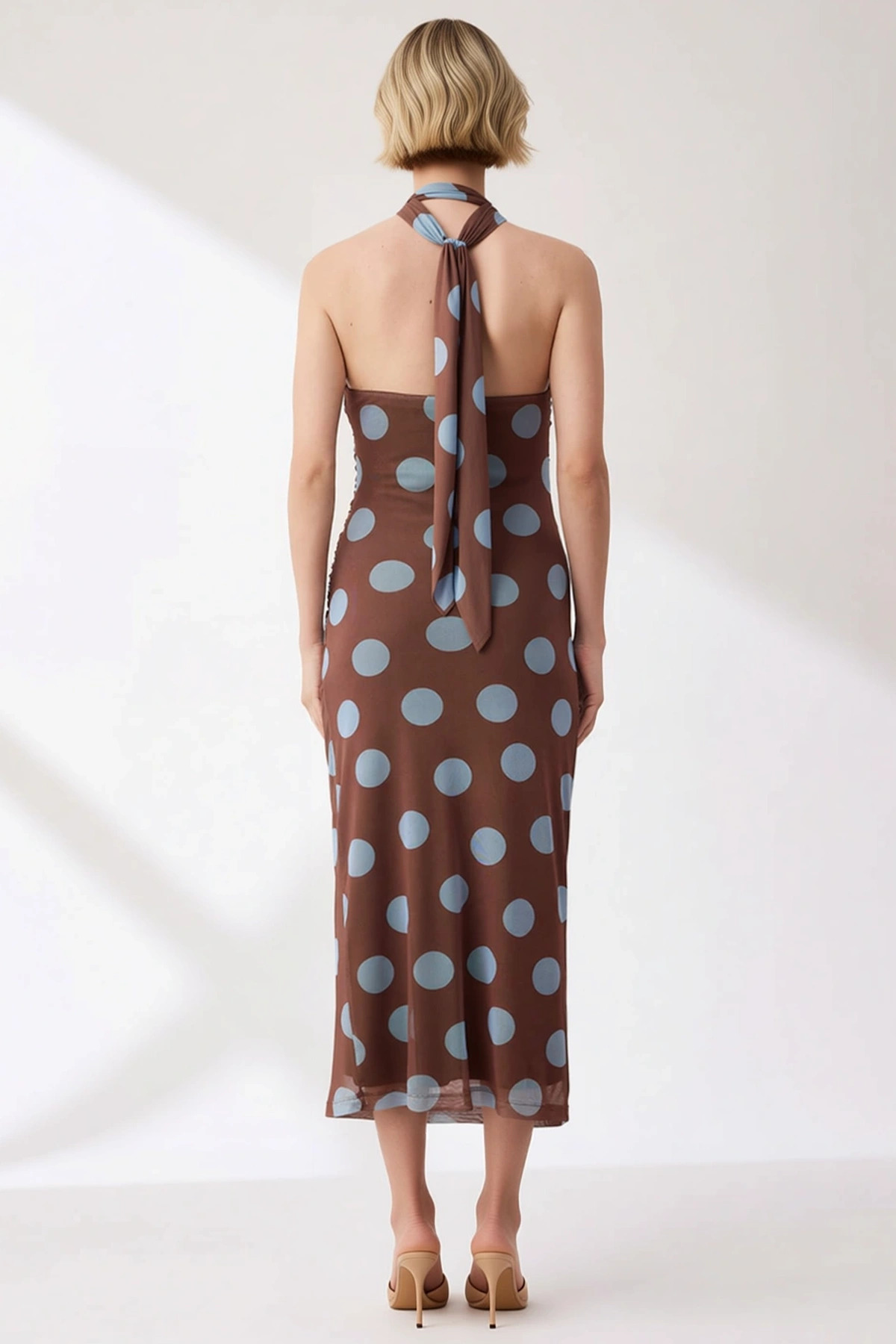 Kadın Asimetrik Yaka Kolsuz Bodycon Kalıp Midi Örme Elbise Modern