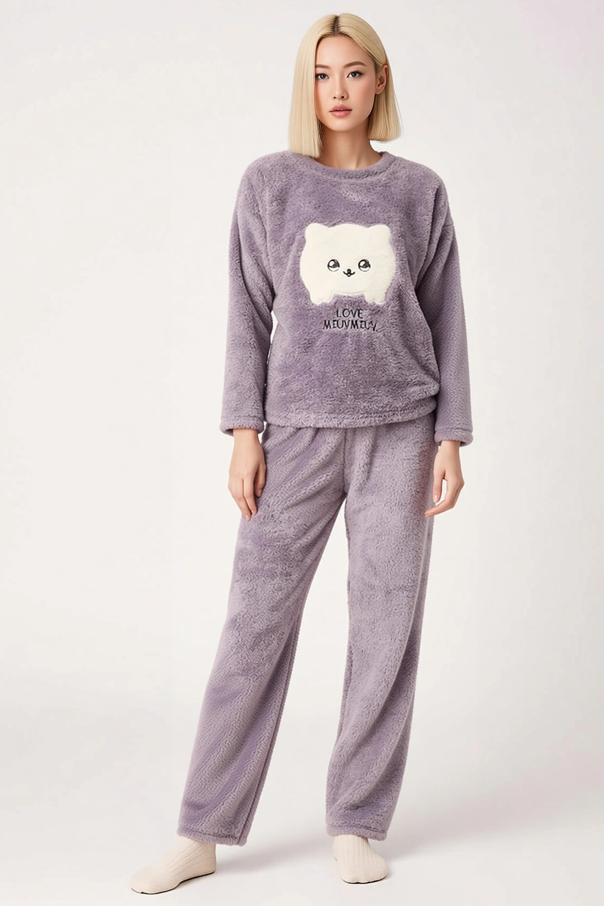 Kadın Bisiklet Yaka Düşük Kol Uzun Kollu Regular Kalıp Wellsoft Örme Pijama Takımı Estetik