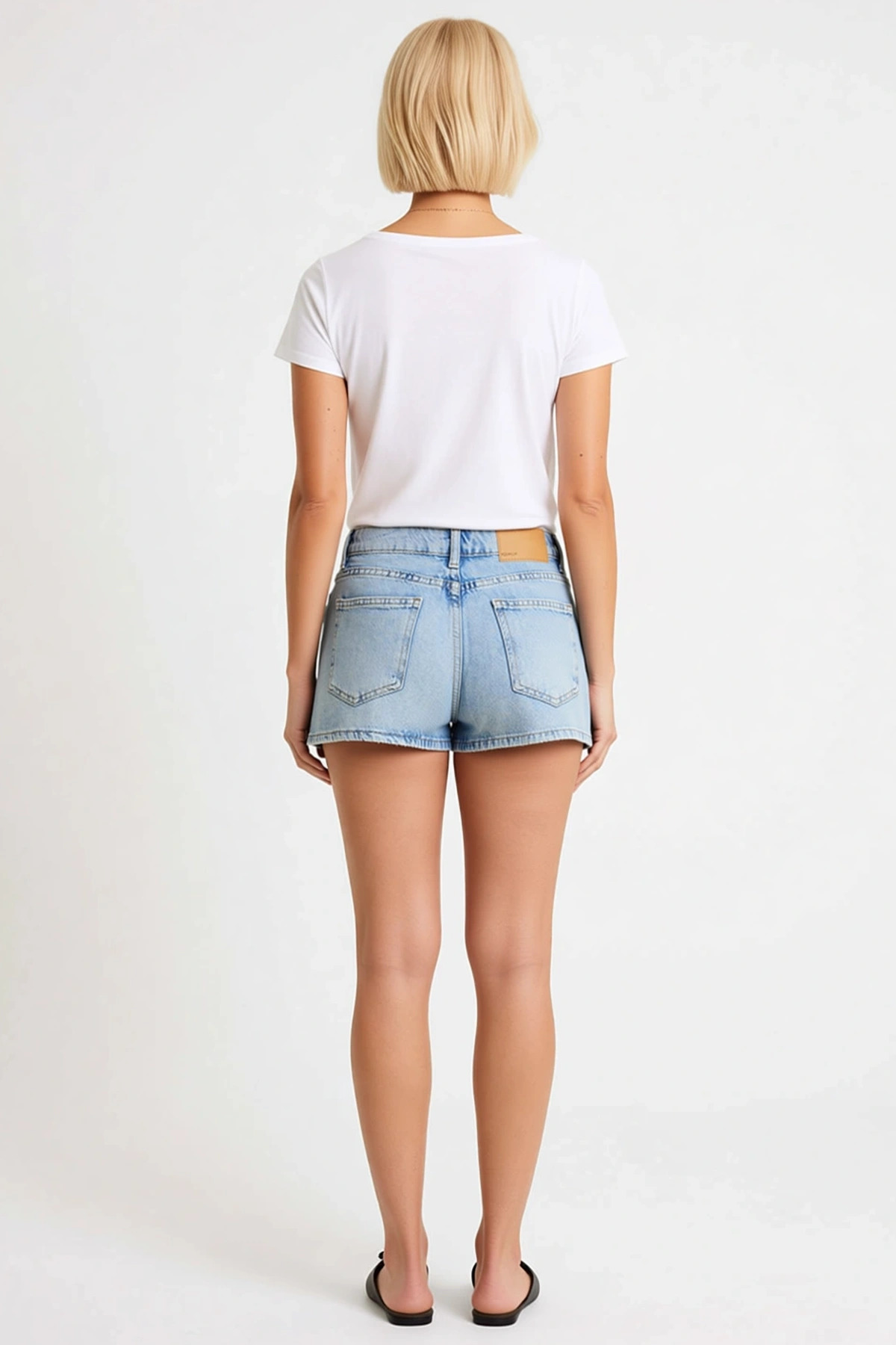 Kadın Şort Normal Bel Düz Desen Kısa Boru Paça Rigid Denim Kumaş City Kalıp Yazlık Kesim Şık