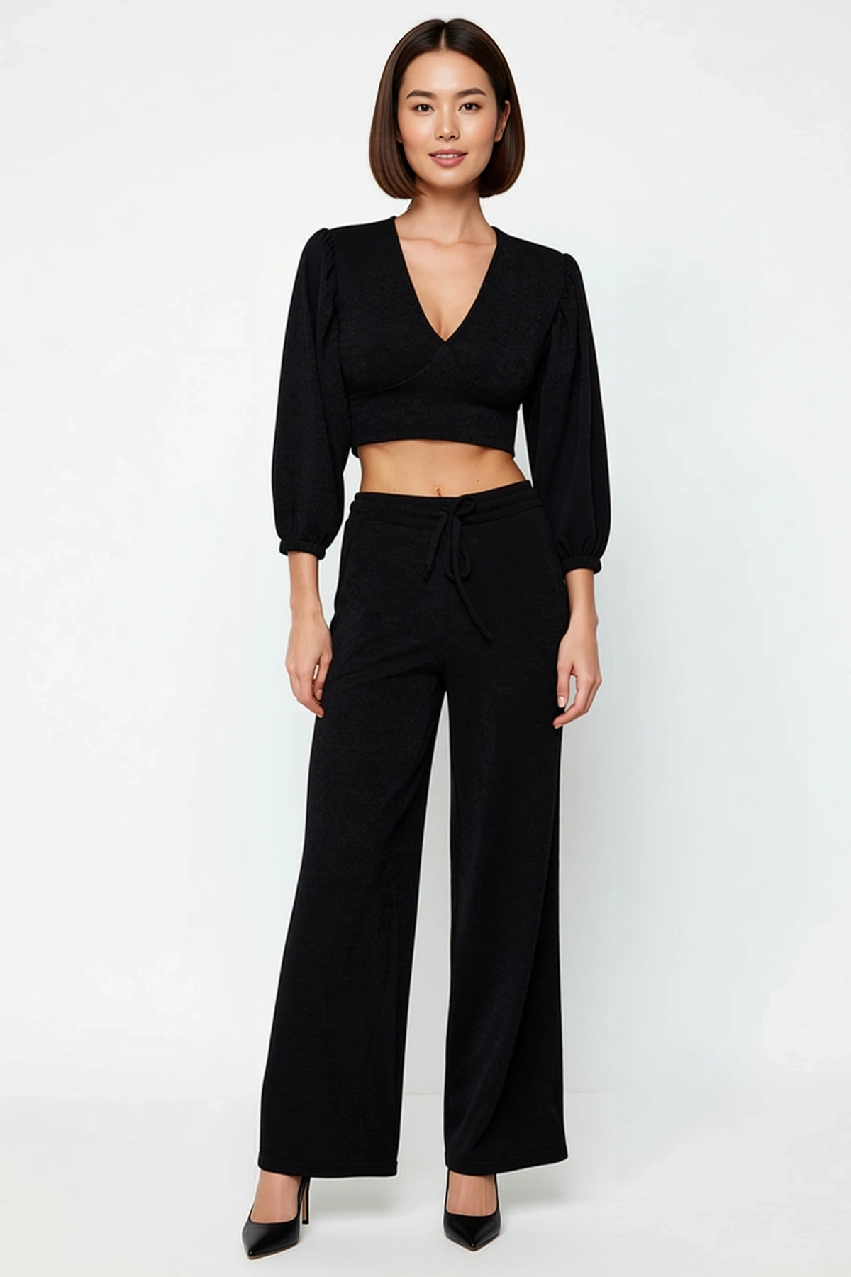 Kadın Büyük Beden V Yaka Uzun Kollu Crop Top Geniş Paça Bağlama Detaylı Keten Takım Günlük Rahat