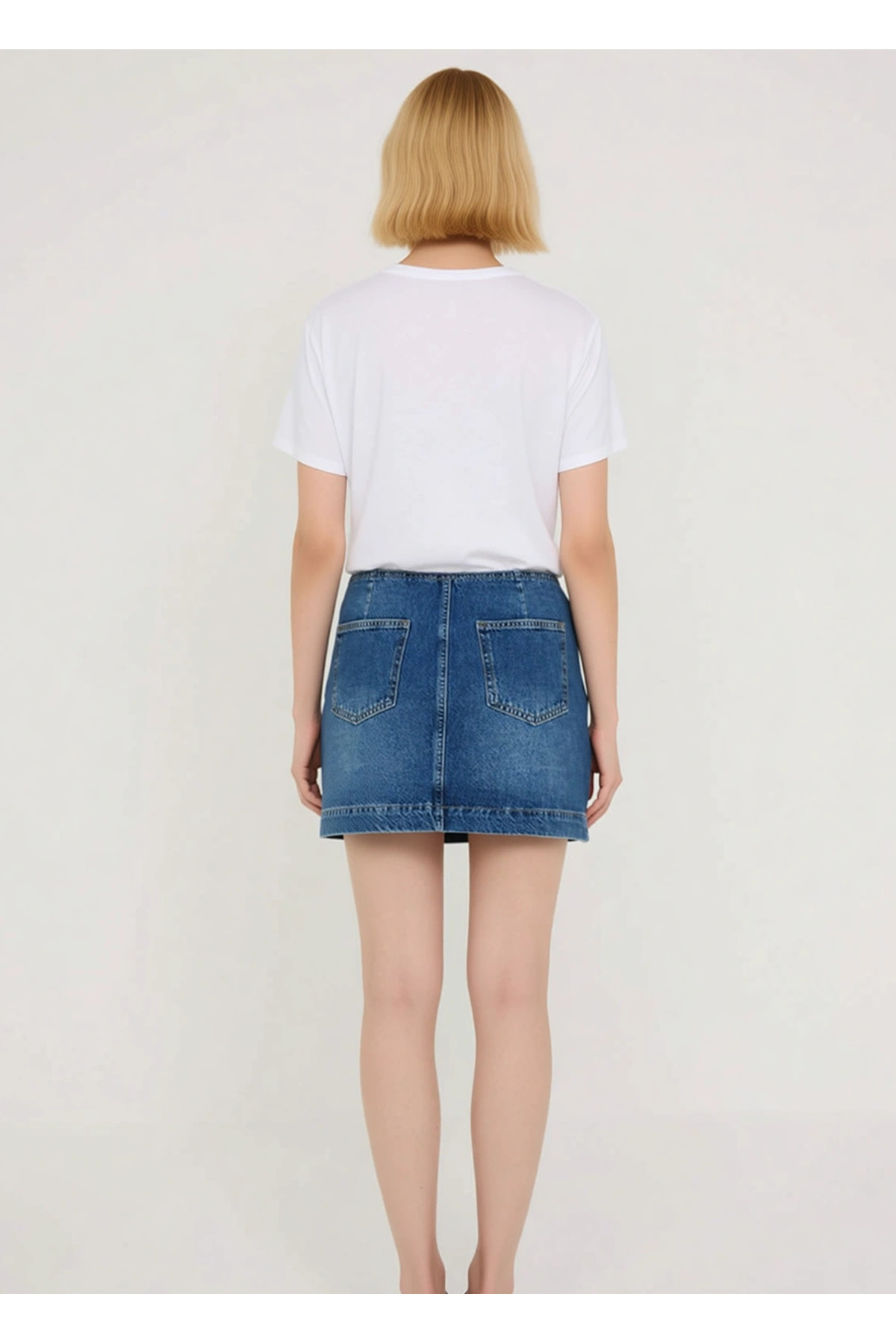 Kadın 100 Pamuk Düz Desen Rigid Dokuma Denim A line Kalıp Kemer Detaylı Kısa Boy Mini Etek