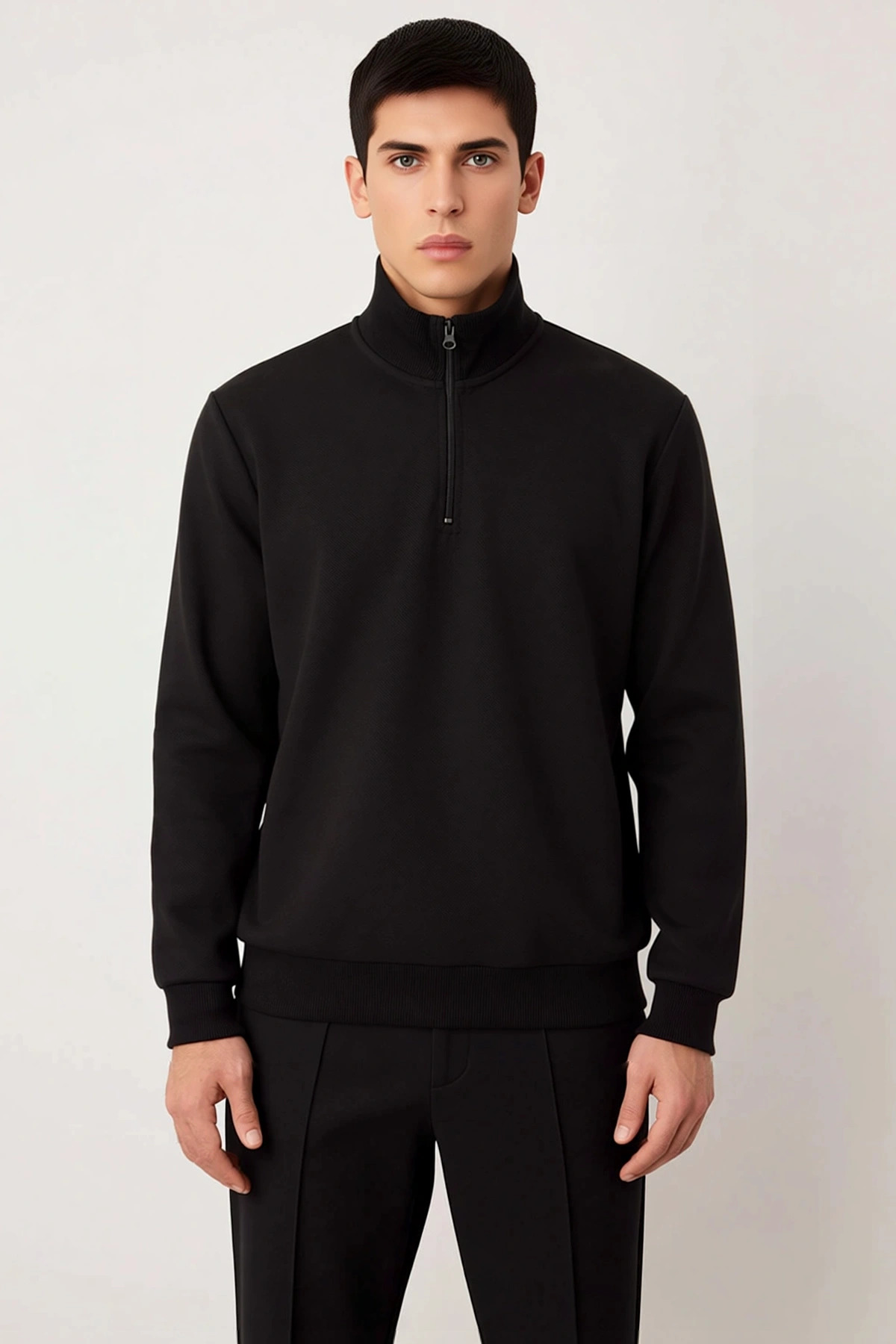 Erkek Dik Yaka Standart Kol Sweatshirt %51 Pamuk %39 Polyester %9 Poliamid %1 Elastan Spor