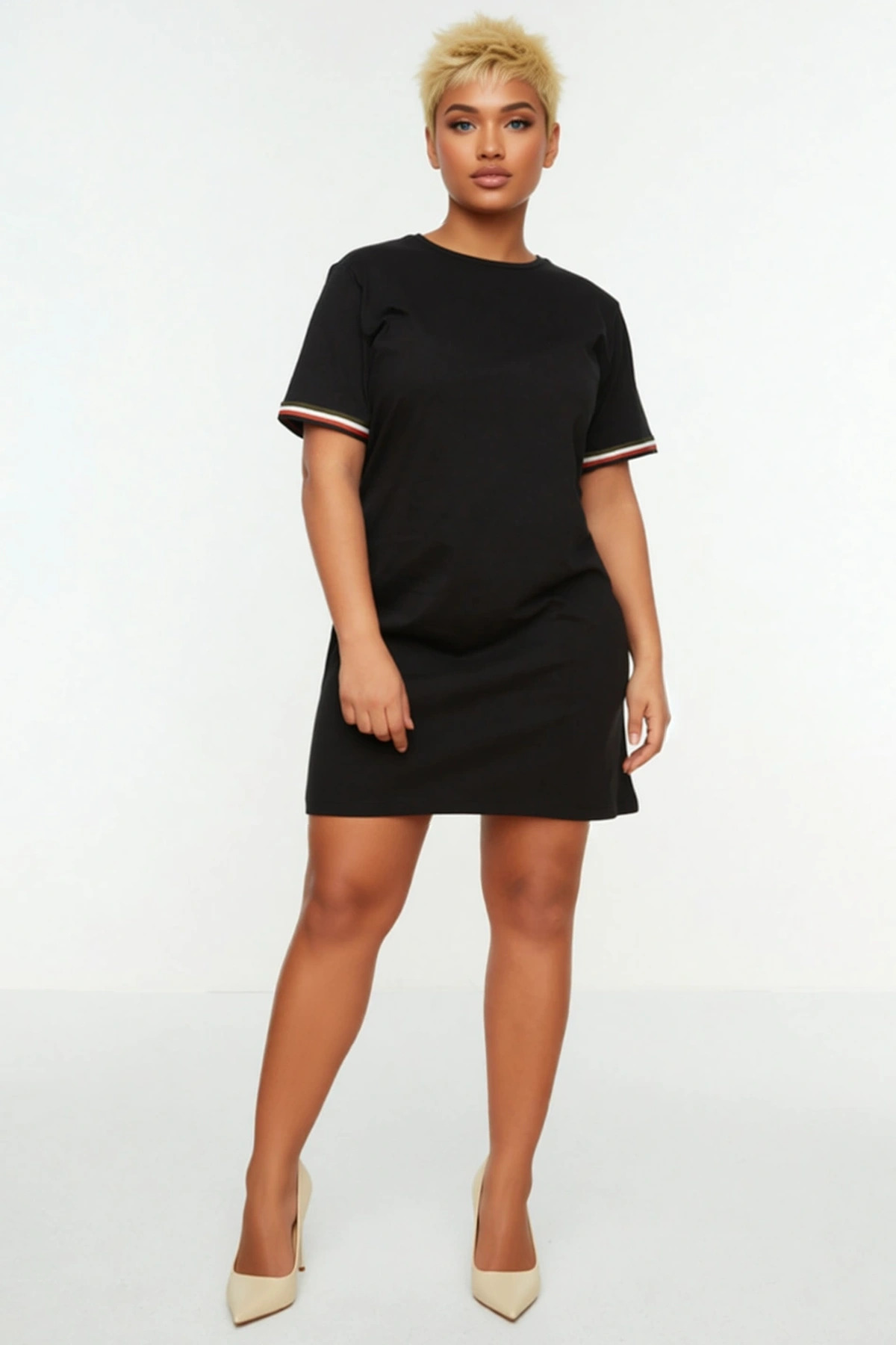 Kadın Büyük Beden Bisiklet Yaka Kısa Kol Düz Desen Örme T shirt Elbise Fonksiyonel Estetik