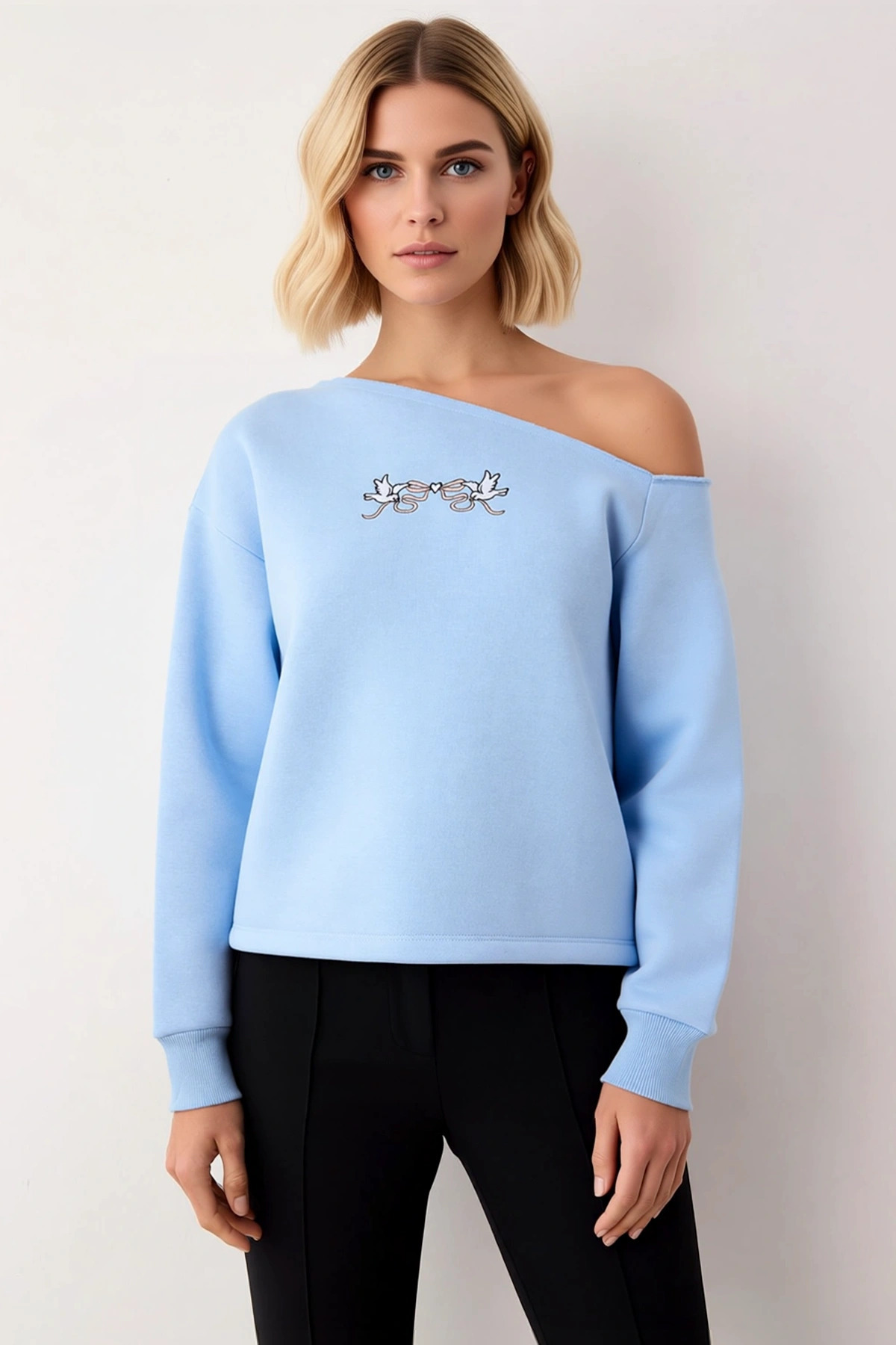 Kadın Kayık Yaka Düşük Kol Oversize Nakışlı Sweatshirt Fonksiyonel Dayanıklı Kaliteli Spor