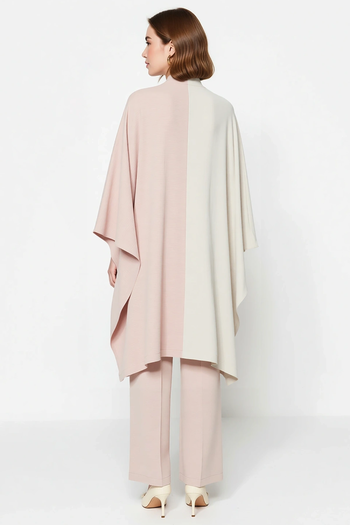 Kadın Büyük Beden Renk Bloklu Kimono Pantolon Takımı Beli Kemerli Geniş Paça Bisiklet Yaka Uzun Kol