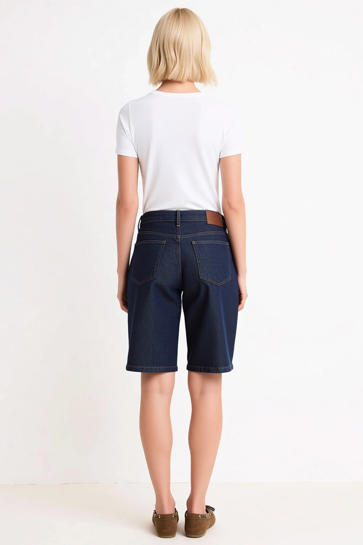 Kadın Şort Bermuda Yüksek Bel Geniş Paça Düz Desen Denim Kısa Boy Relaxed Kalıp Rigid Dokuma