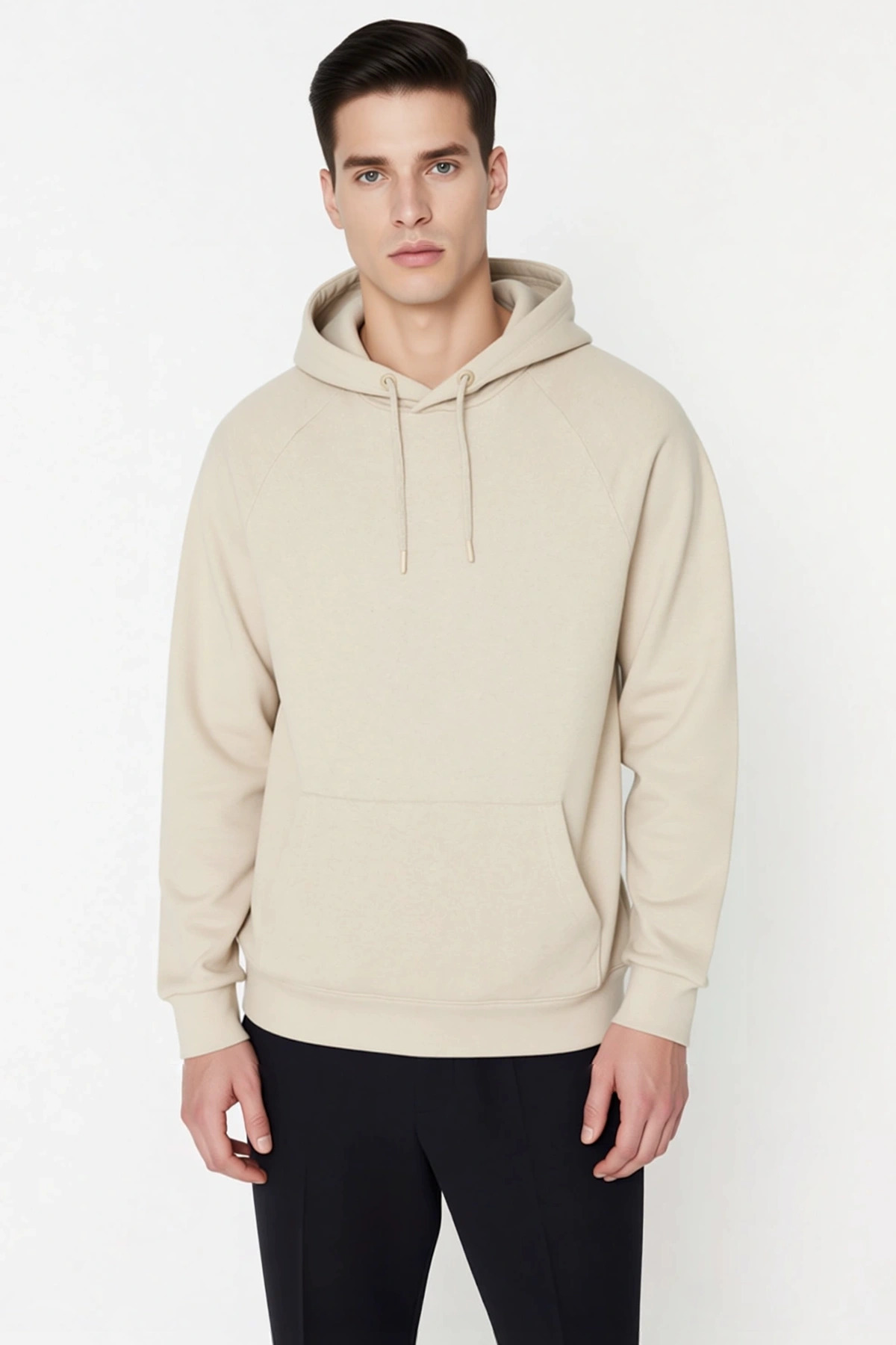 Erkek Kapüşonlu Reglan Kol Düz Kesim Sweatshirt Fonksiyonel Dayanıklı Kaliteli Konforlu Şık