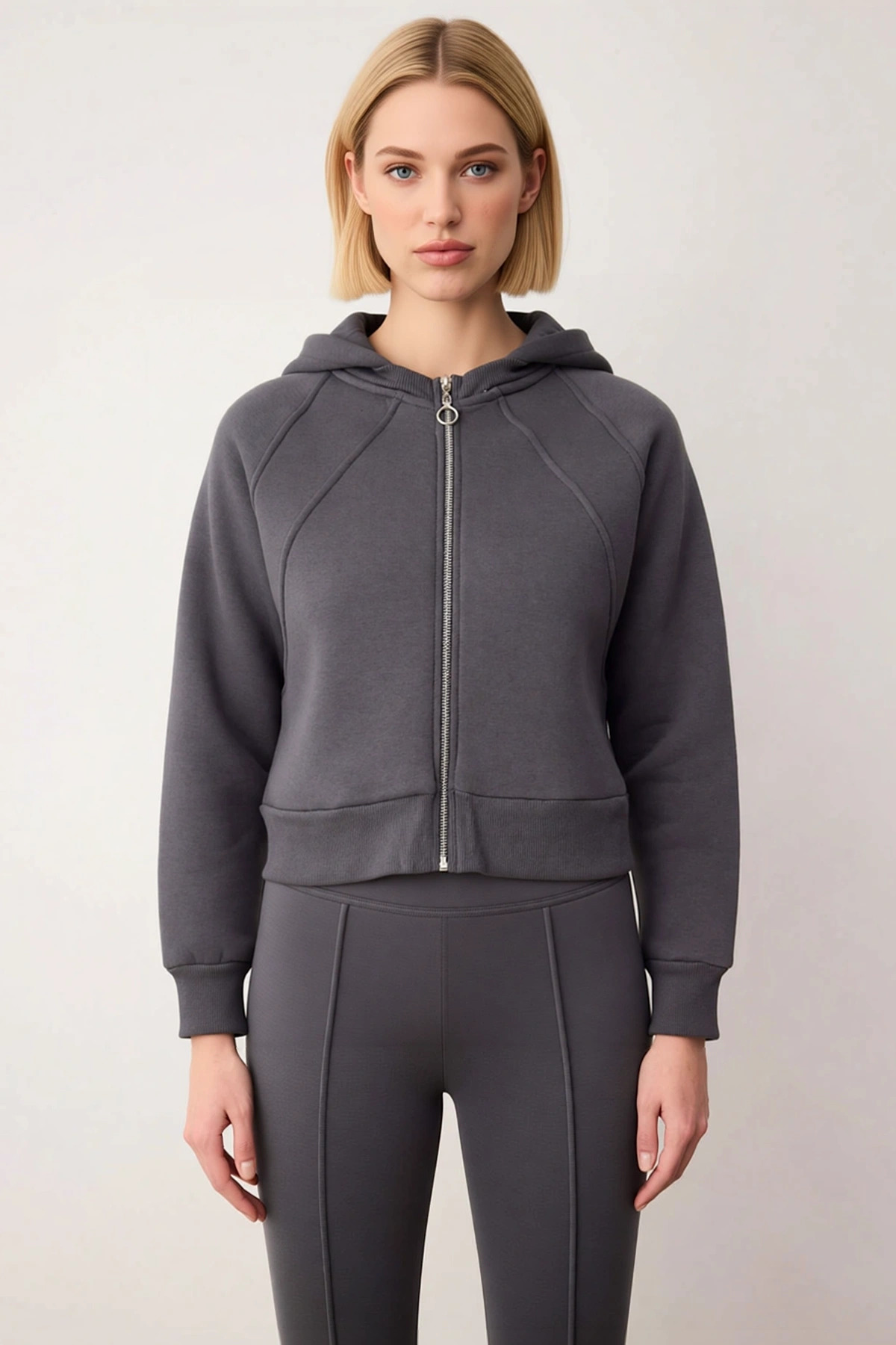 Kadın Kapüşonlu Düşük Kol Fermuar Detaylı Crop Sweatshirt Fonksiyonel Dayanıklı Kaliteli Şık