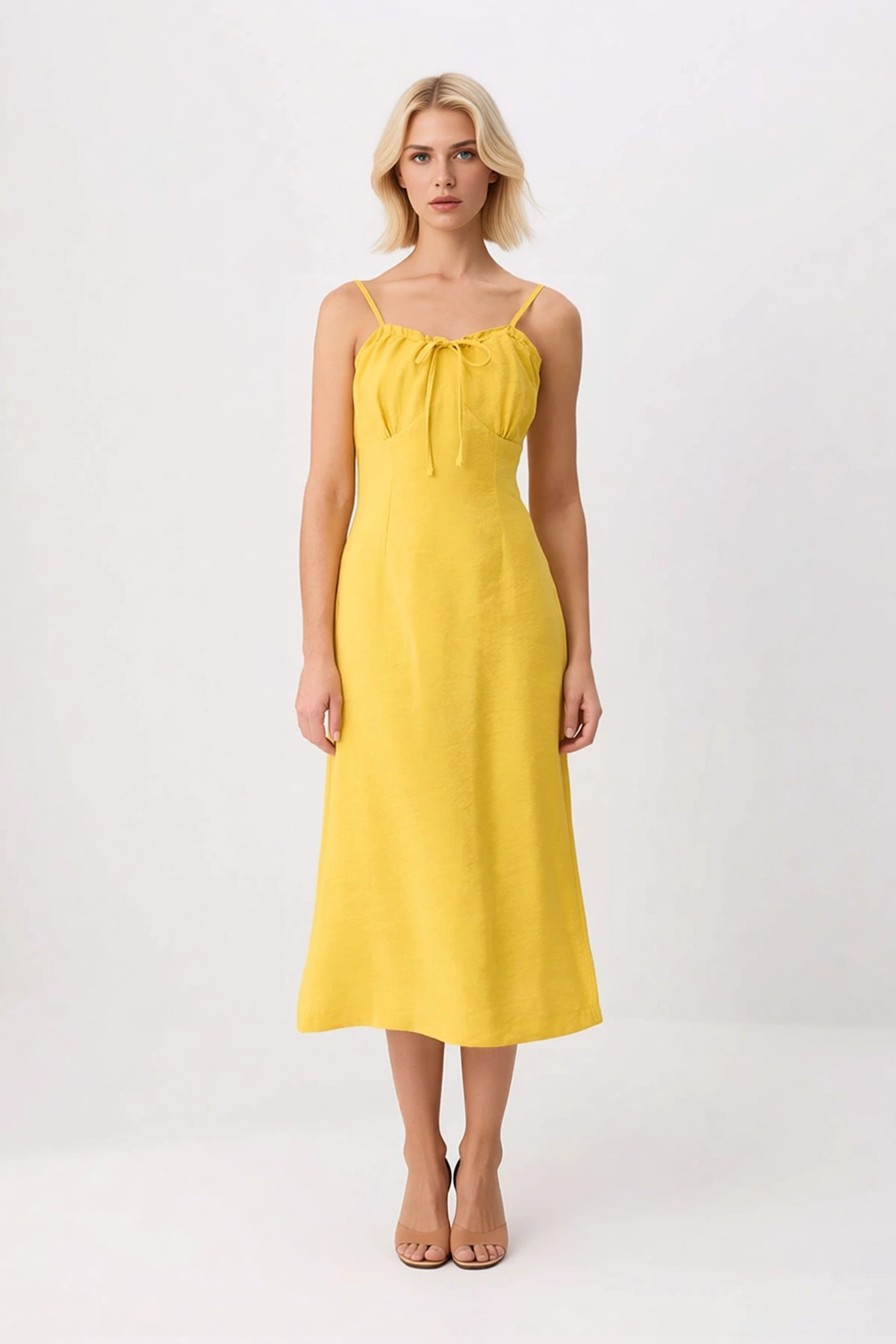 Kadın Slip Elbise Modal Kumaş İnce Askılı Kalp Yaka Midi Uzunluk Astarsız Dokuma Rahat Günlük Modern