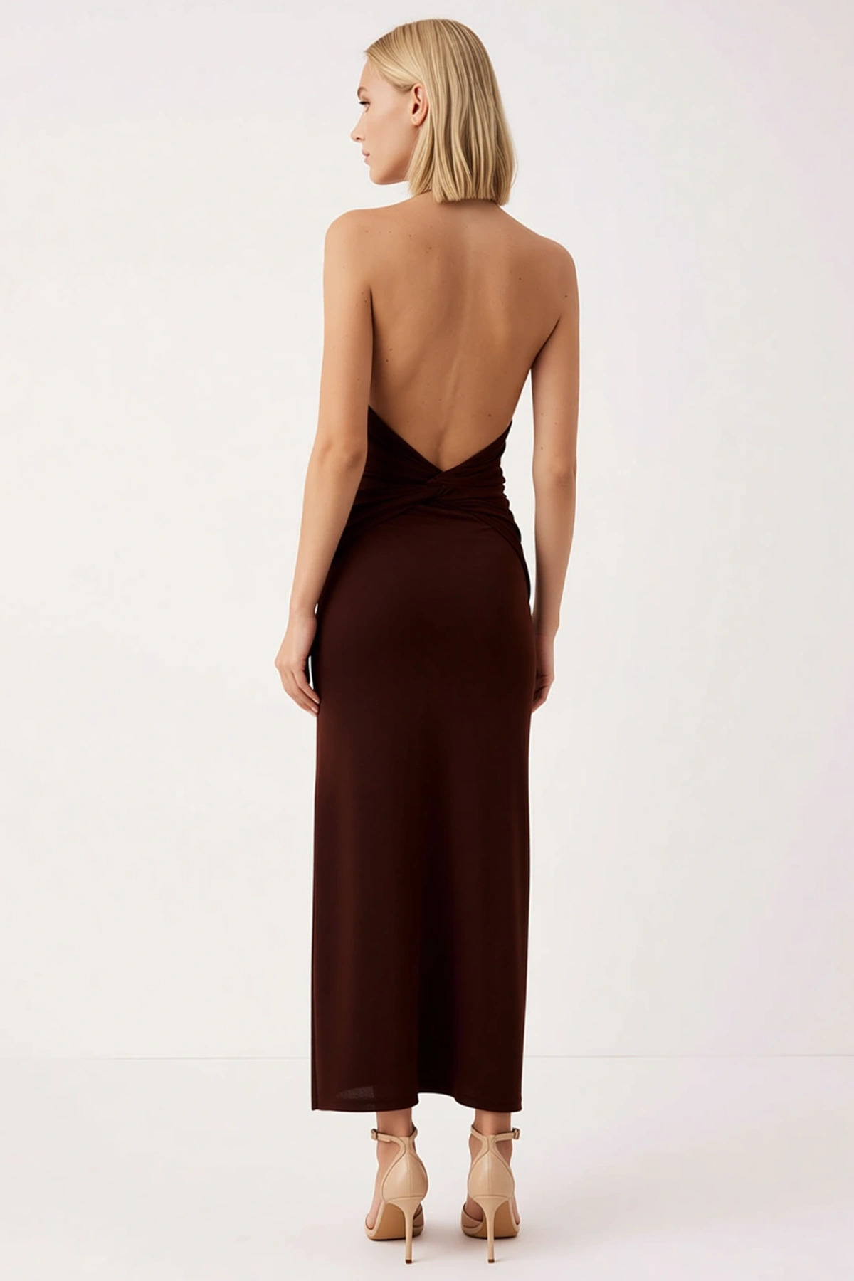 Kadın Kolsuz Bisiklet Yaka Midi Elbise Büzgülü Detaylı Bodycon Kesim Esnek Örme Kumaş Günlük Rahat
