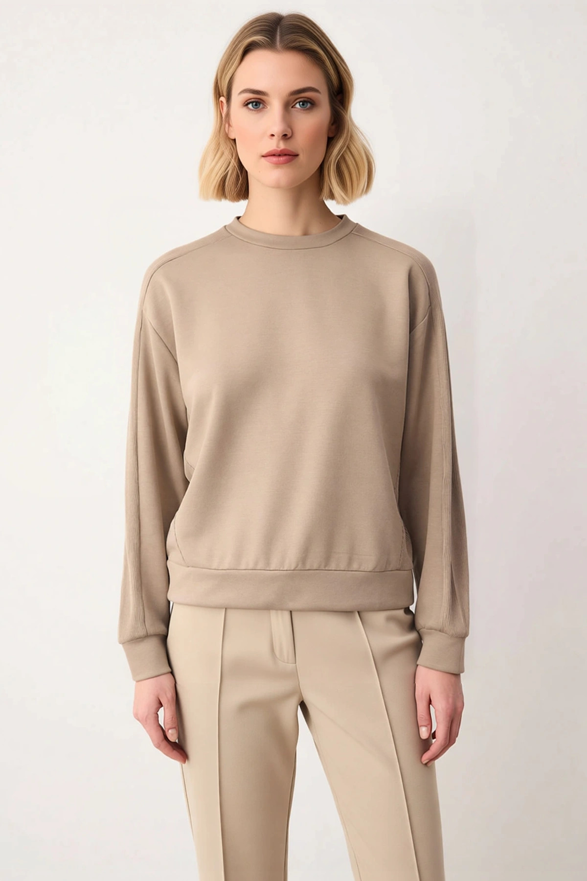 Kadın Bisiklet Yaka Düşük Kol Oversize Kalıp Örme Sweatshirt Fonksiyonel Dayanıklı Estetik