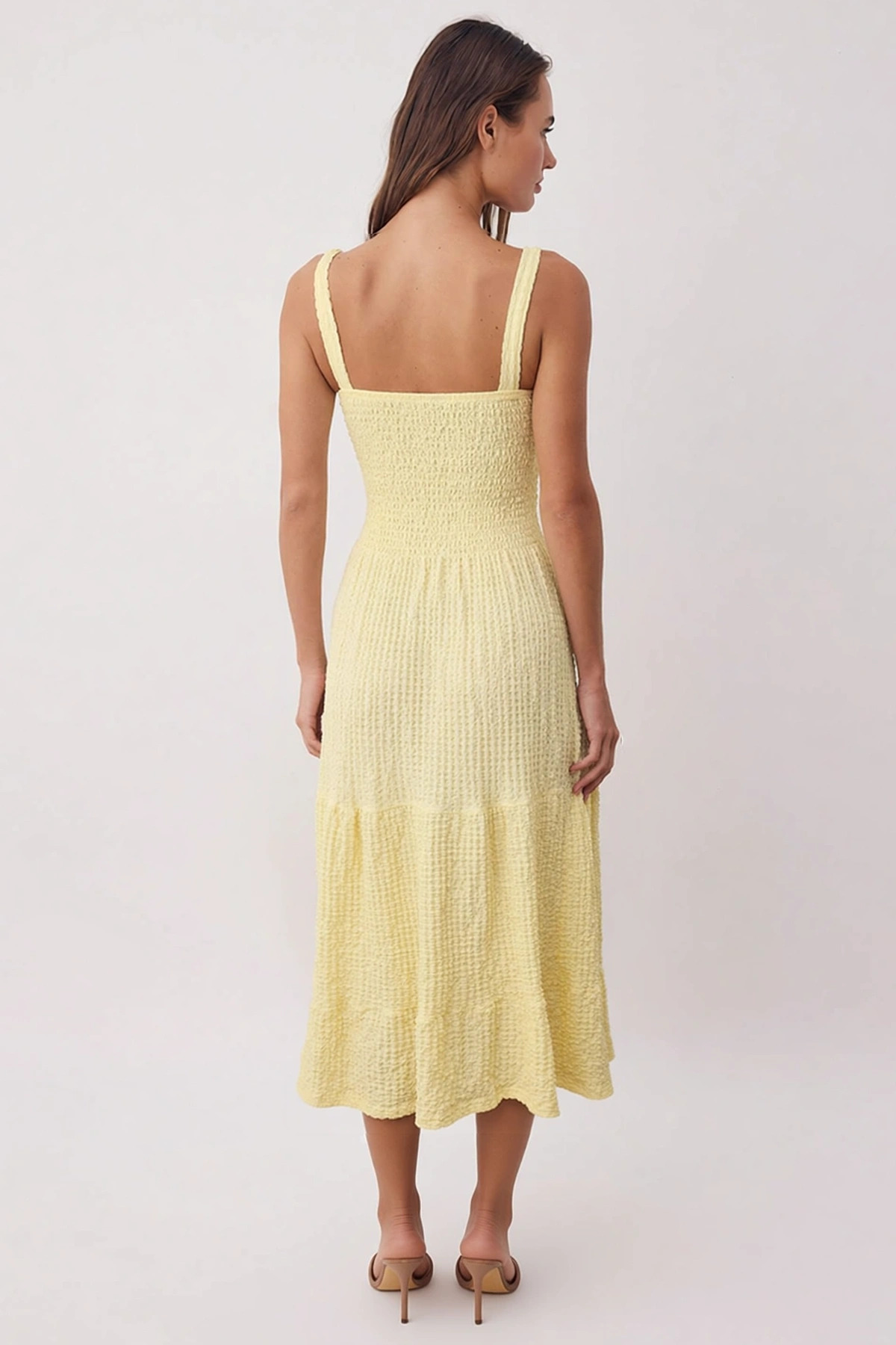 Kadın Kare Yaka Kısa Kol Kalın Askılı Midi Gofre Örme Elbise Fonksiyonel Şık