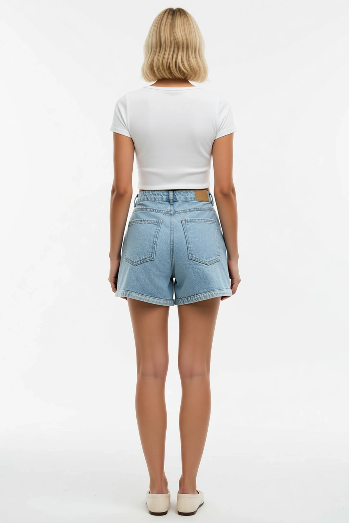 Kadın Şort Yüksek Bel Denim İnci İşlemeli City Short Kalıp Kısa Paça Rigid Dokuma Yazlık
