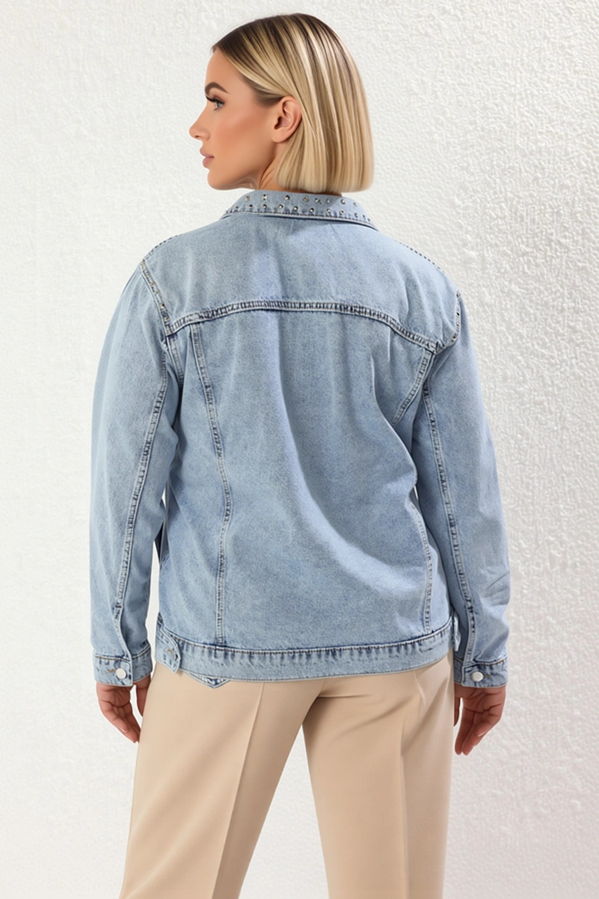Kadın Gömlek Yaka Standart Kol %100 Pamuk Regular Kalıp Denim Ceket Fonksiyonel Dayanıklı Şık