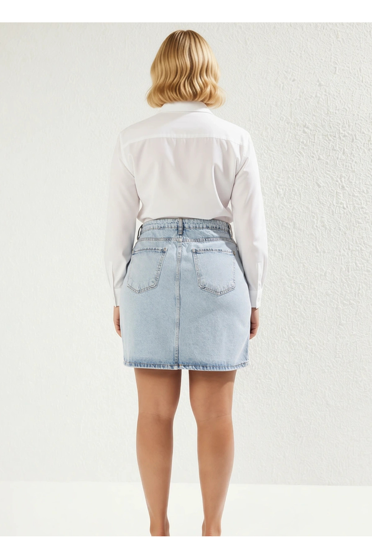 Kadın Büyük Beden Yüksek Bel A Kesim Mini Denim Etek %100 Pamuk Cepli Düğmeli Günlük Rahat Modern