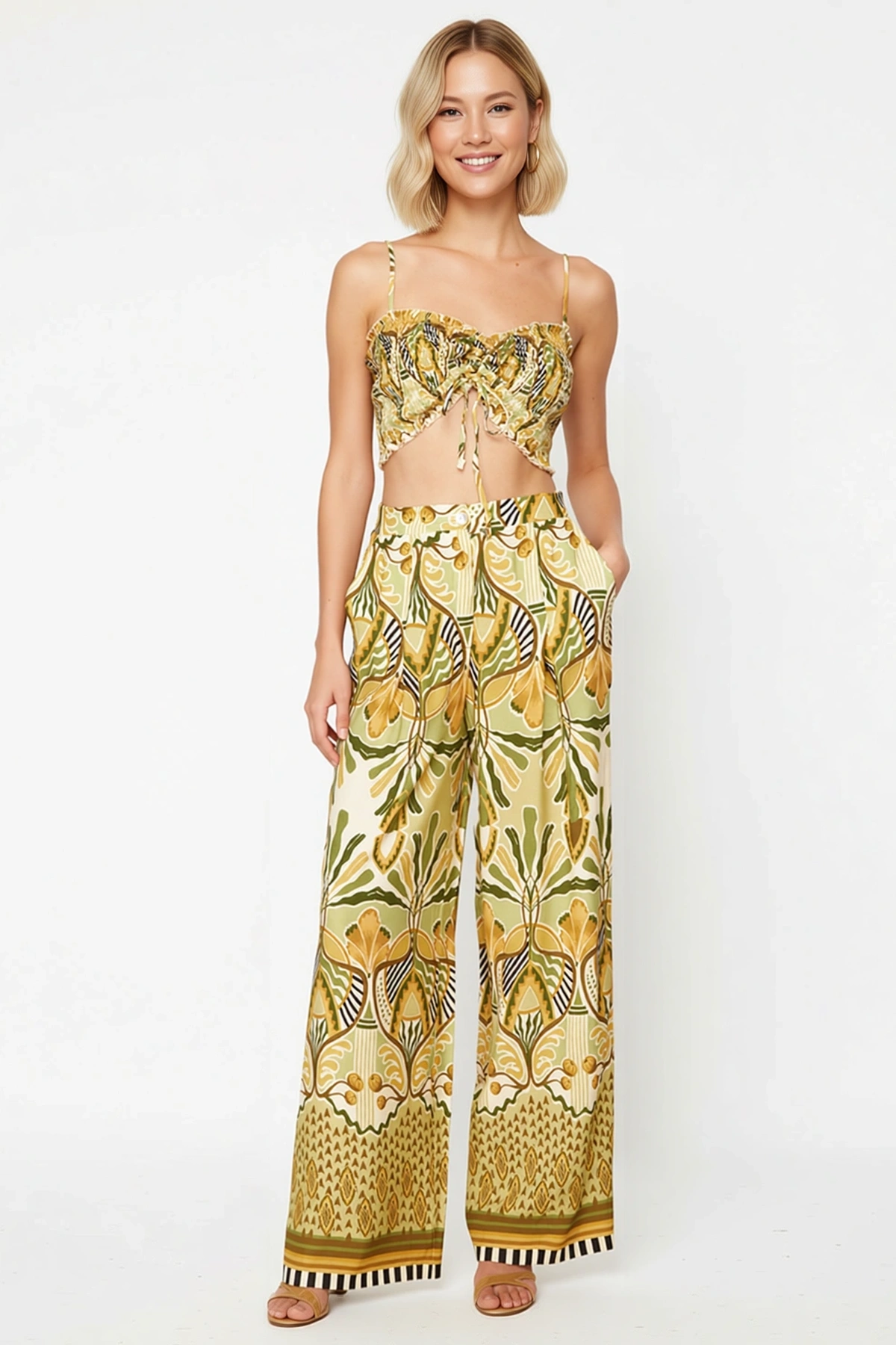 Kadın Büyük Beden Etnik Desenli Crop Top Gipeli Straplez Bluz Geniş Paça Pantolon Takımı Günlük