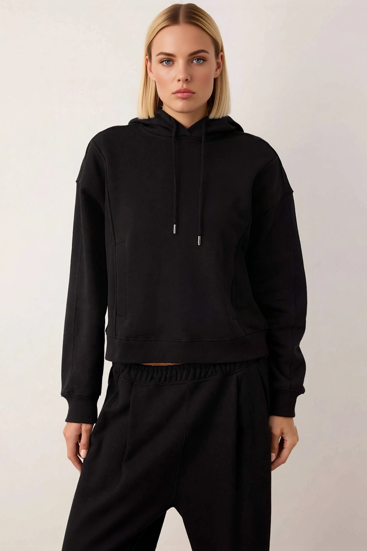 Kadın Kapüşonlu Düşük Kol %100 Pamuk Sweatshirt Fonksiyonel Dayanıklı Kaliteli Konforlu Şık