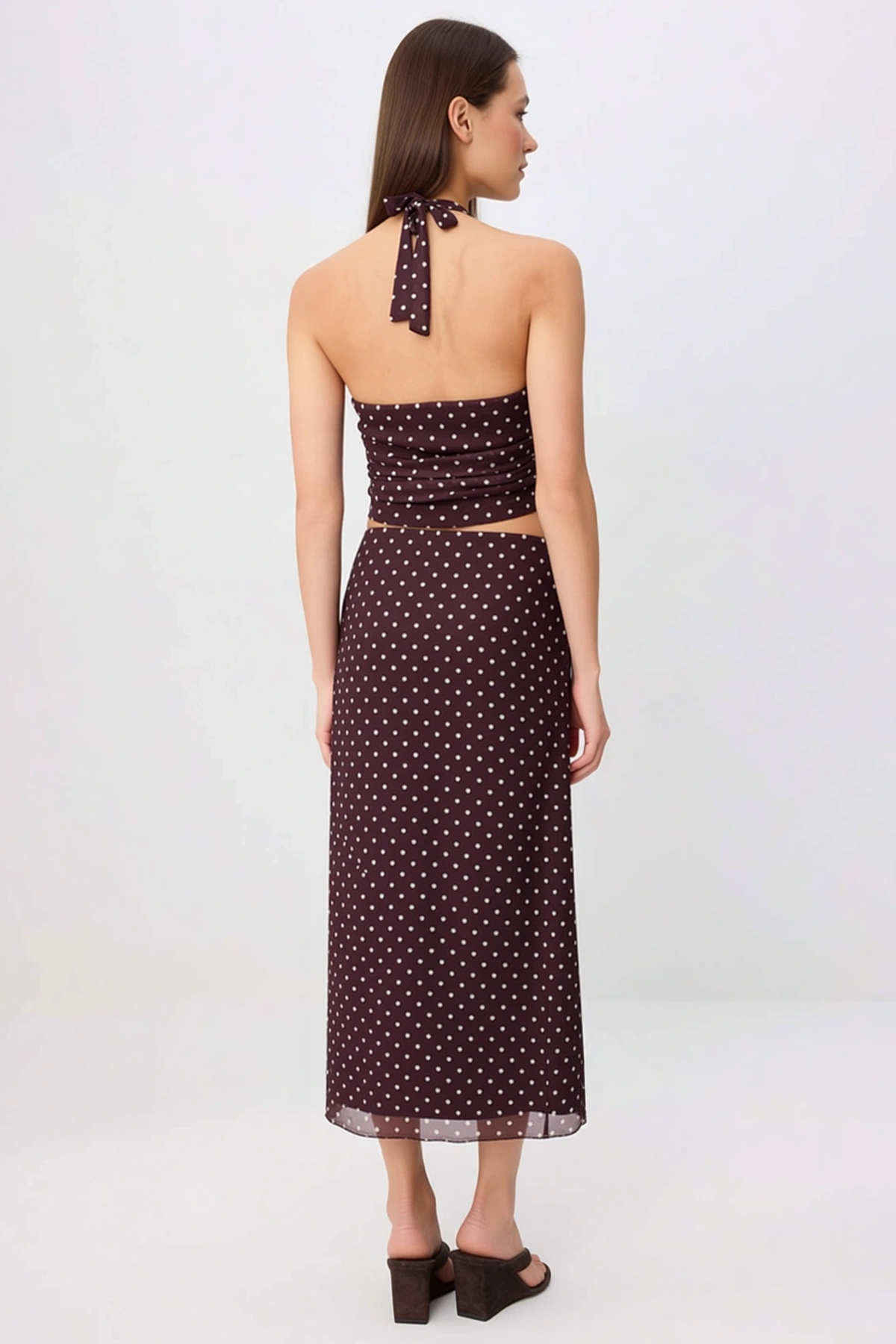 Kadın Büyük Beden Puantiyeli Boyundan Bağlamalı Kolsuz Tül Örme Crop Top Etek Takım Günlük Rahat