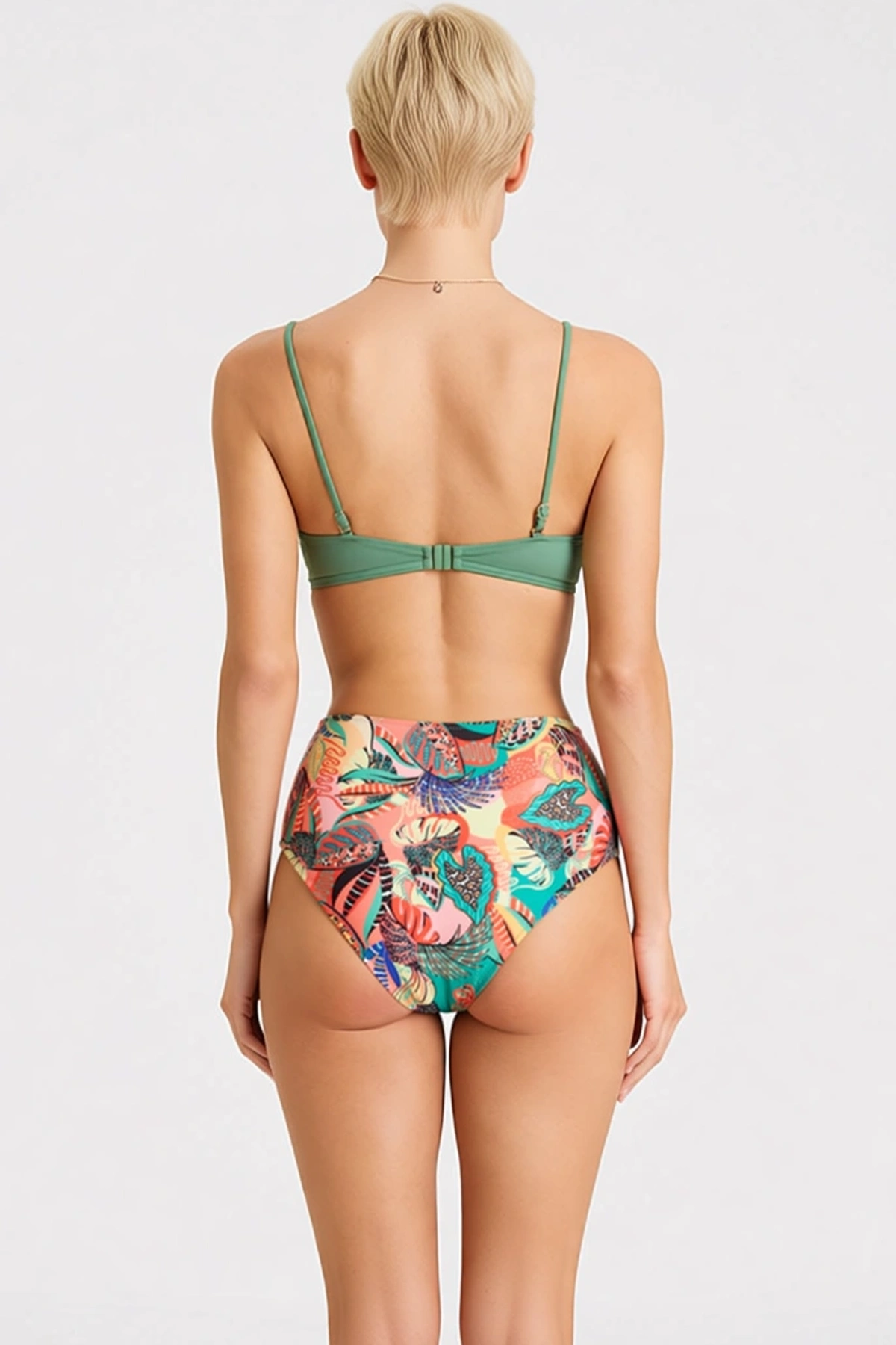 Kadın Balconette Bikini Takımı Drapeli Sabit Kap Balenli İnce Askılı Yüksek Bel Tropikal Desenli
