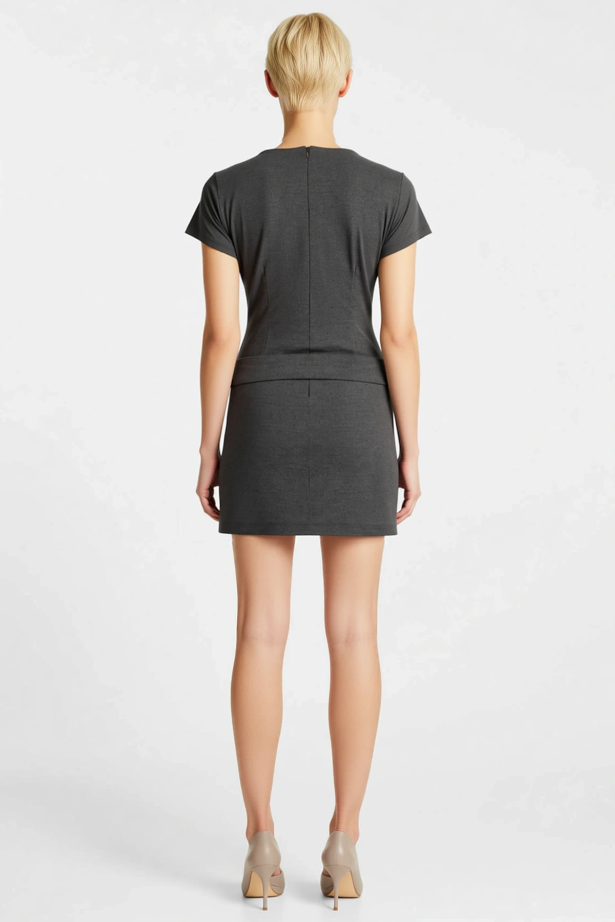 Kadın Mini Elbise Bisiklet Yaka Kısa Kollu Kemerli Bodycon Kesim Dokuma Kumaş Rahat Gündüz Gece