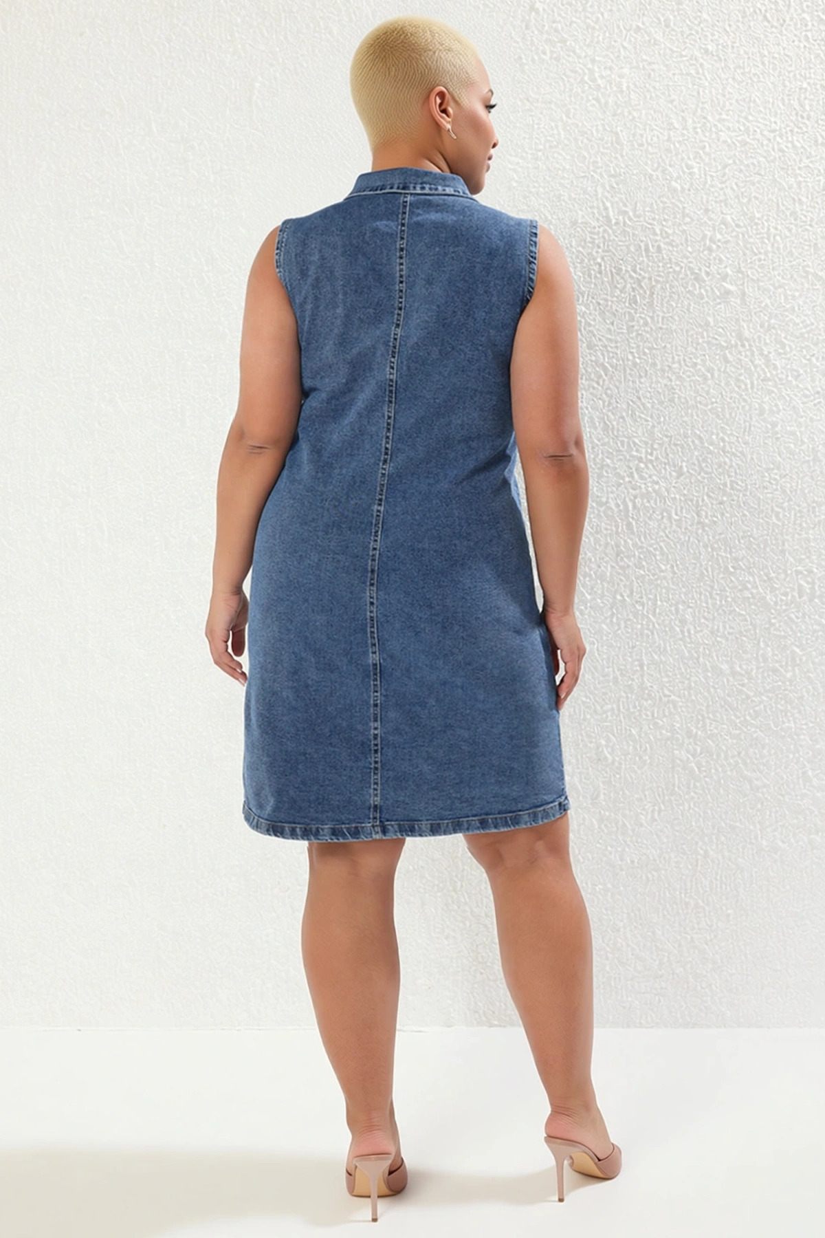 Kadın Büyük Beden Kolsuz Gömlek Yaka Cepli Shift Kesim %100 Pamuk Denim Elbise Günlük Rahat Modern