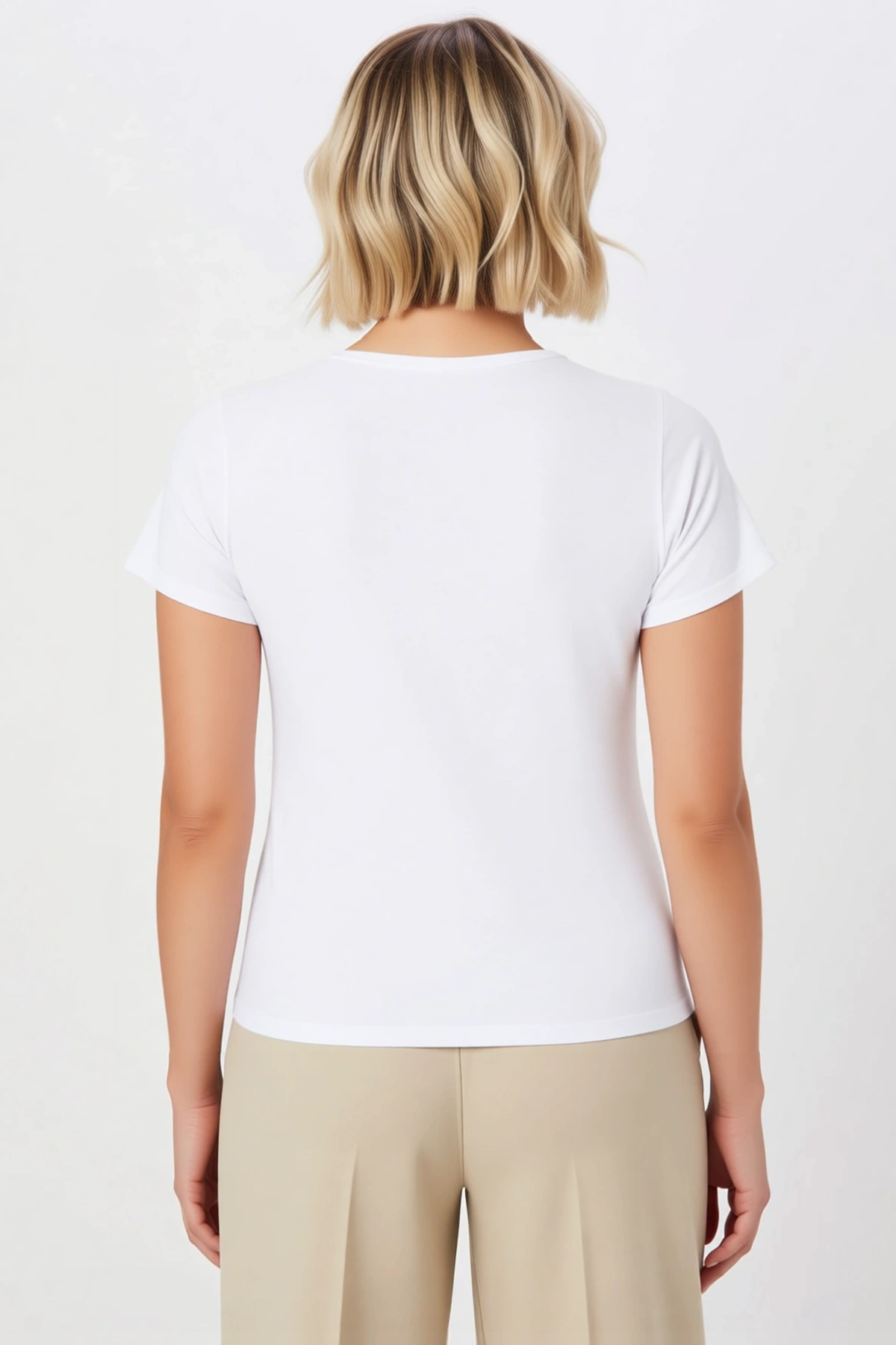 Kadın T shirt Bisiklet Yaka Kısa Kol Fitted Kalıp Asimetrik Kesim Taş Detaylı Örme Kumaş