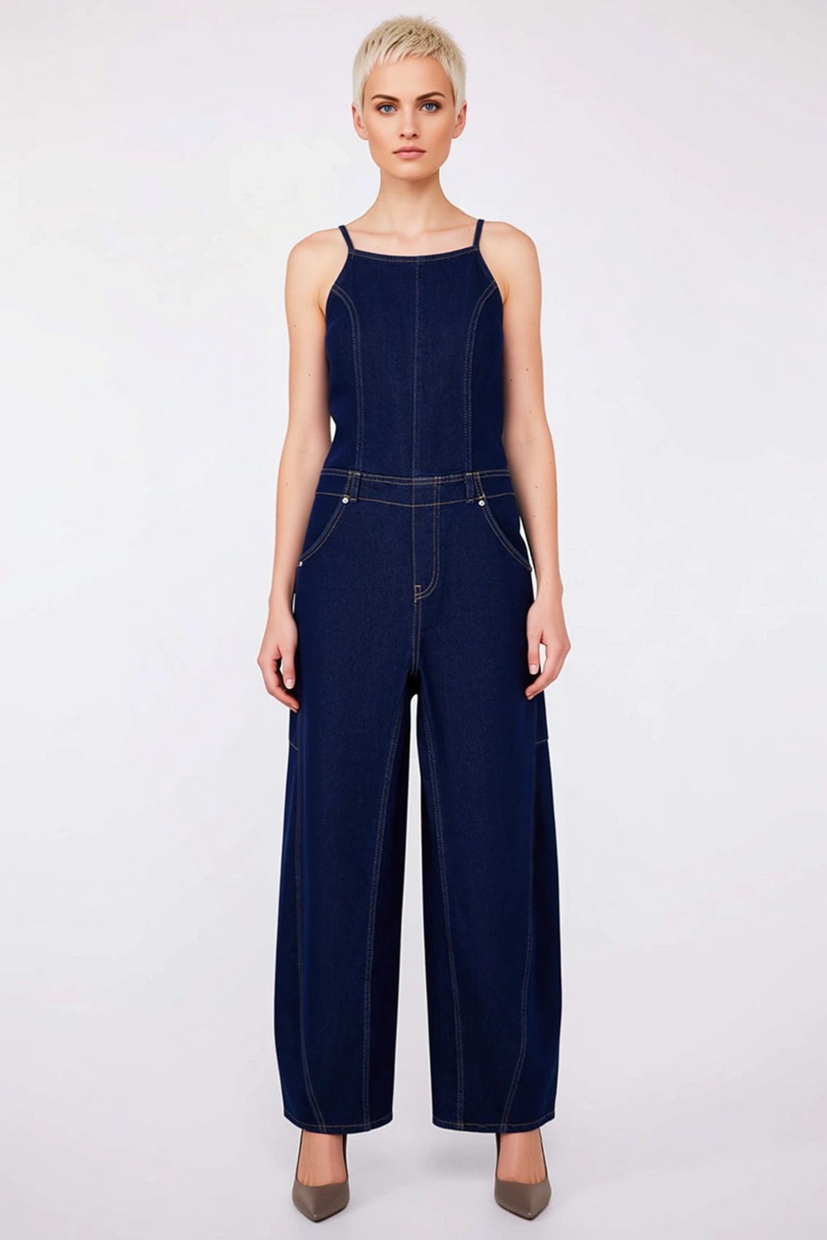 Kadın Kare Yaka İnce Askılı Kolsuz Denim Kumaş Rahat Baggy Fit Kalıp Düz Desen Uzun Boy Tulum