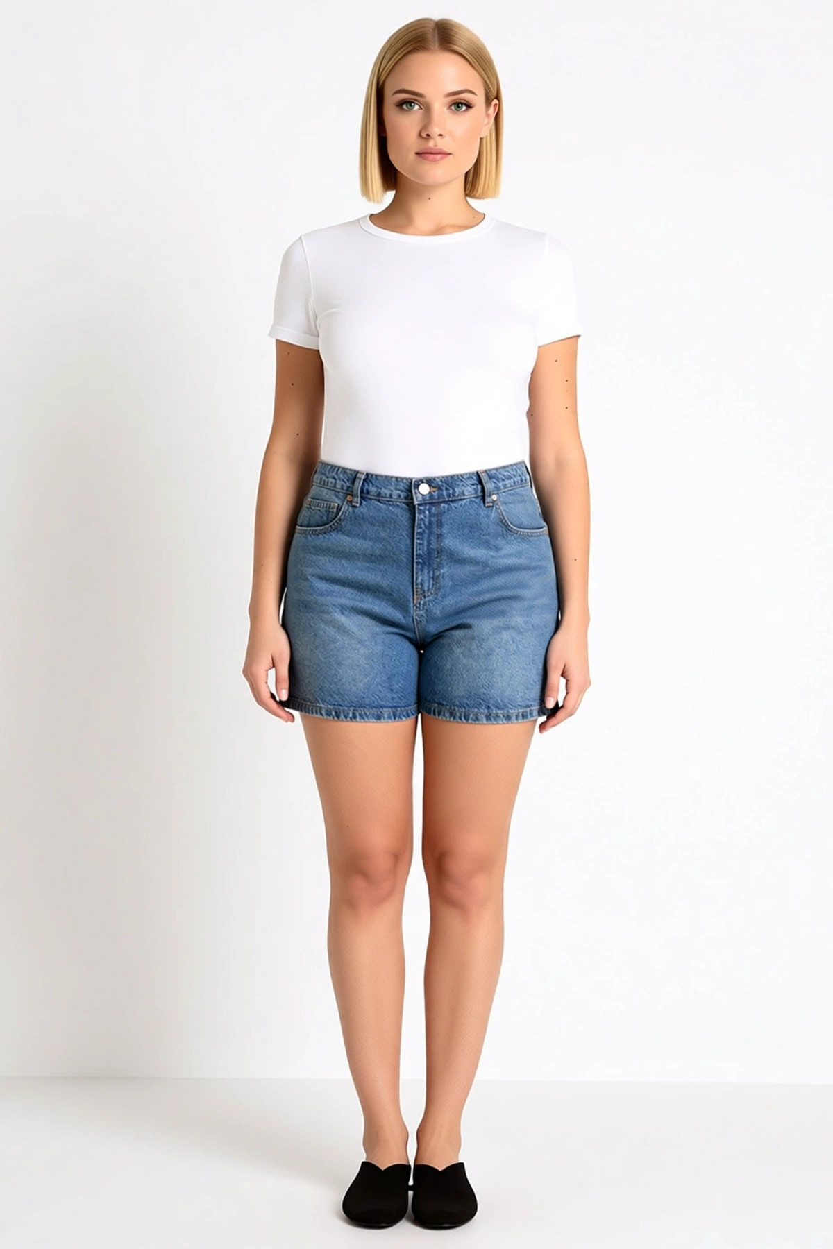 Kadın Büyük Beden Şort Denim Yüksek Bel Lastikli Mom Kesim Mini Boru Paça Rigid Dokuma