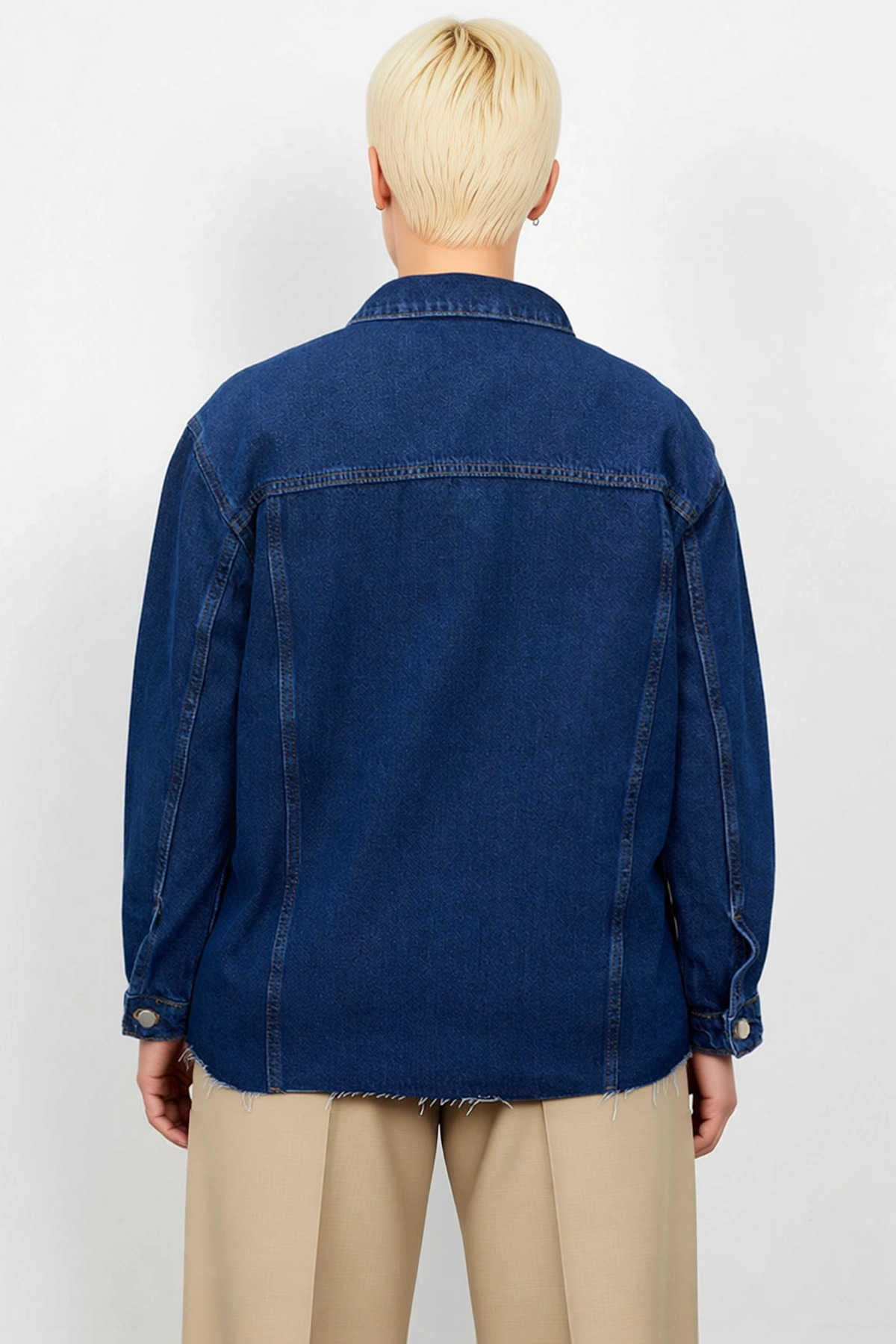 Kadın %100 Pamuk Gömlek Yaka Düşük Kol Çiçekli Desen Oversize Kalıp Denim Ceket Fonksiyonel