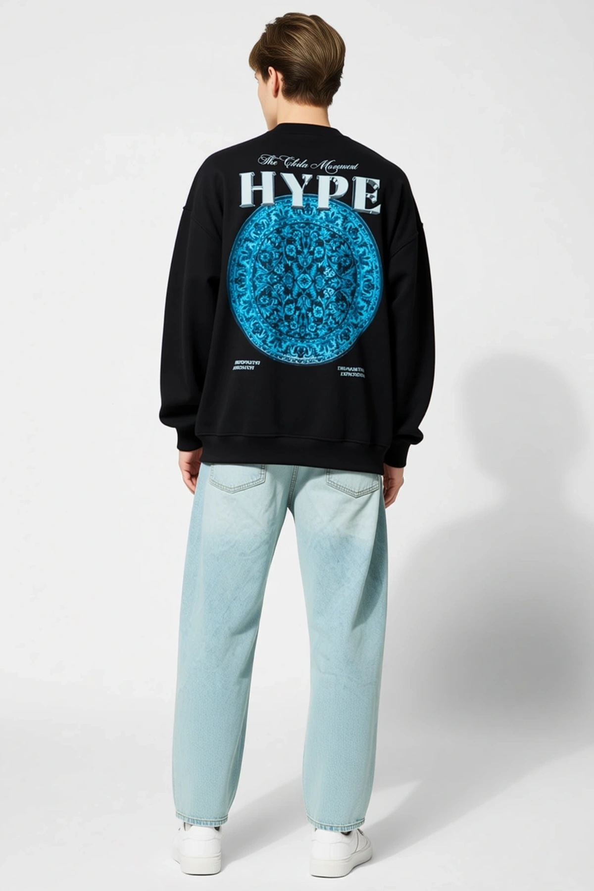 Erkek Üç İplik Bisiklet Yaka Sırt Baskılı Sweatshirt Medalyon Desenli Düşük Omuz Uzun Kollu Salaş