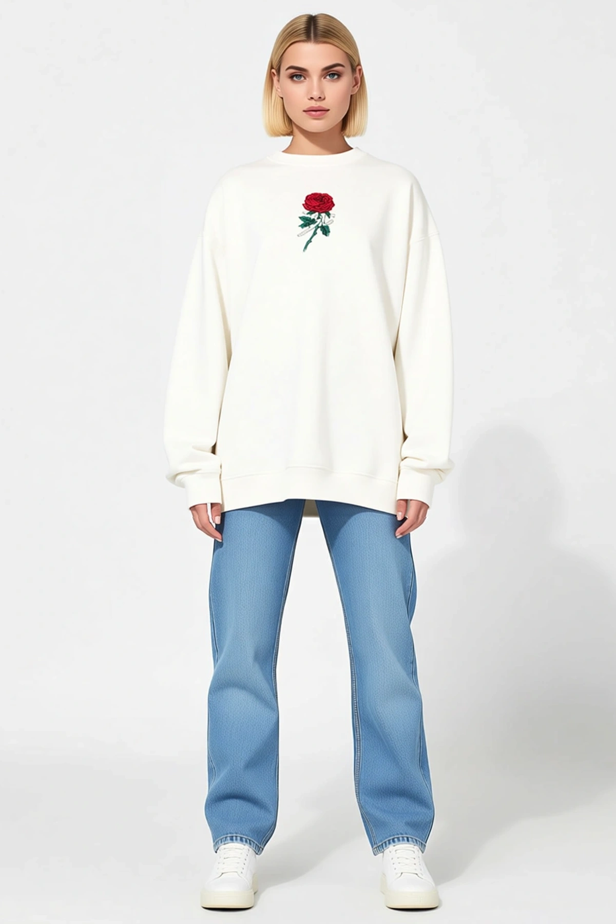 Kadın Oversize Üç İplik Bisiklet Yaka Sweatshirt Önü Gül Nakışlı Düşük Omuz Geniş Kol Rahat Kalıp