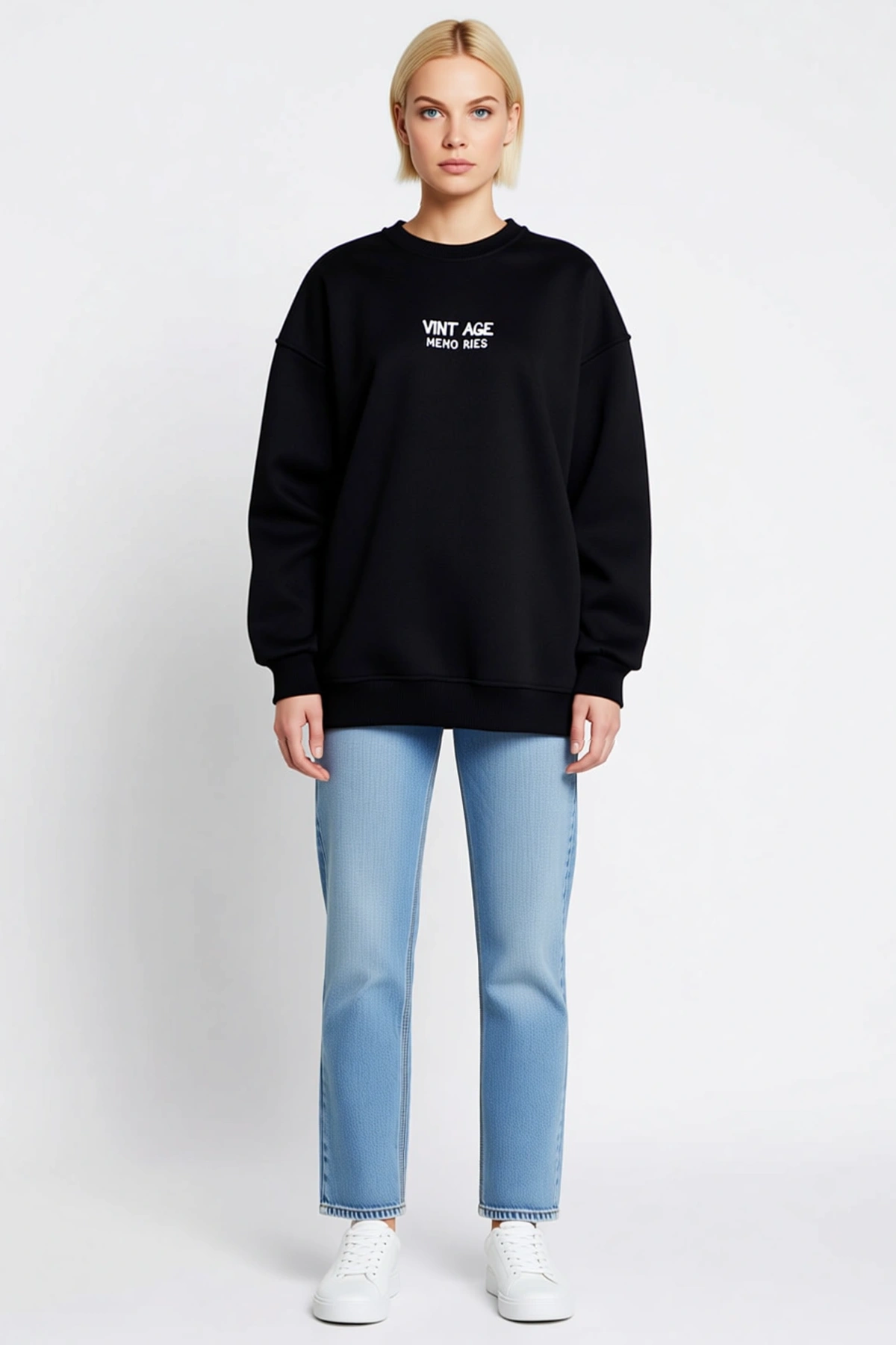 Kadın Üç İplik Oversize Bisiklet Yaka Sweatshirt Sırtı Halı Baskılı Yazılı Düşük Omuz Kol Günlük