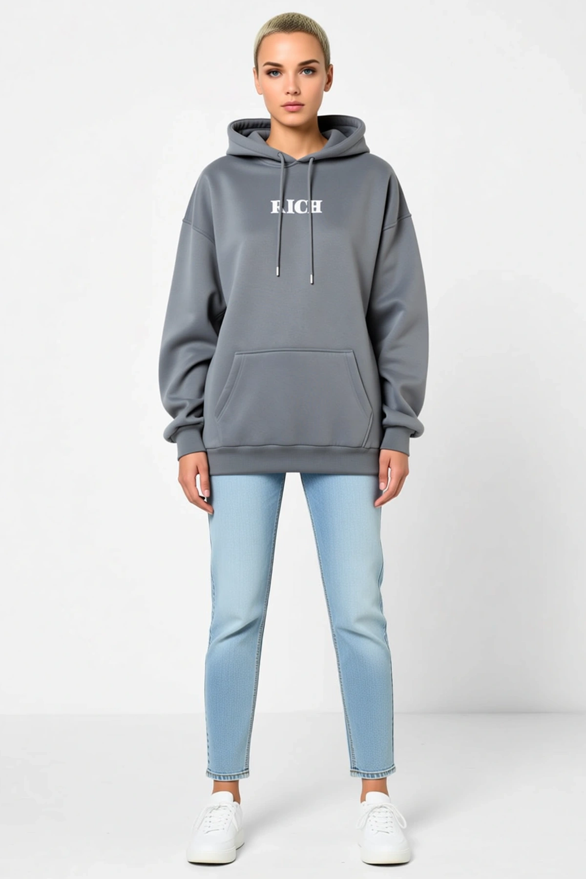 Kadın Kışlık Kapüşonlu Geniş Kalıp Göğüs Baskılı Sweatshirt Önü Cepli Bağcık Detaylı Uzun Kollu