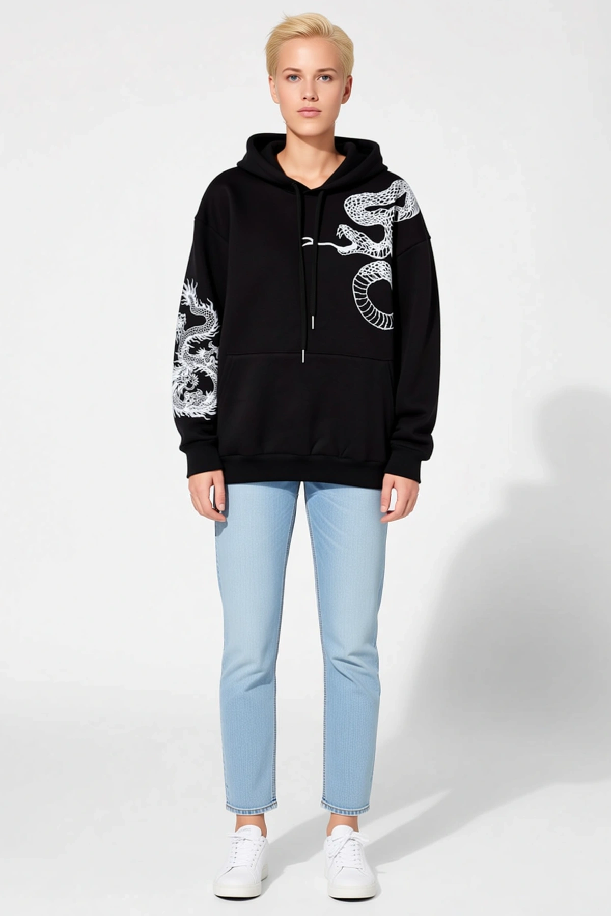Kadın Uzun Kol Kapşonlu Sweatshirt Sol Kolu Ejderha Omzu Yılan Baskılı Geniş Kanguru Cepli Günlük
